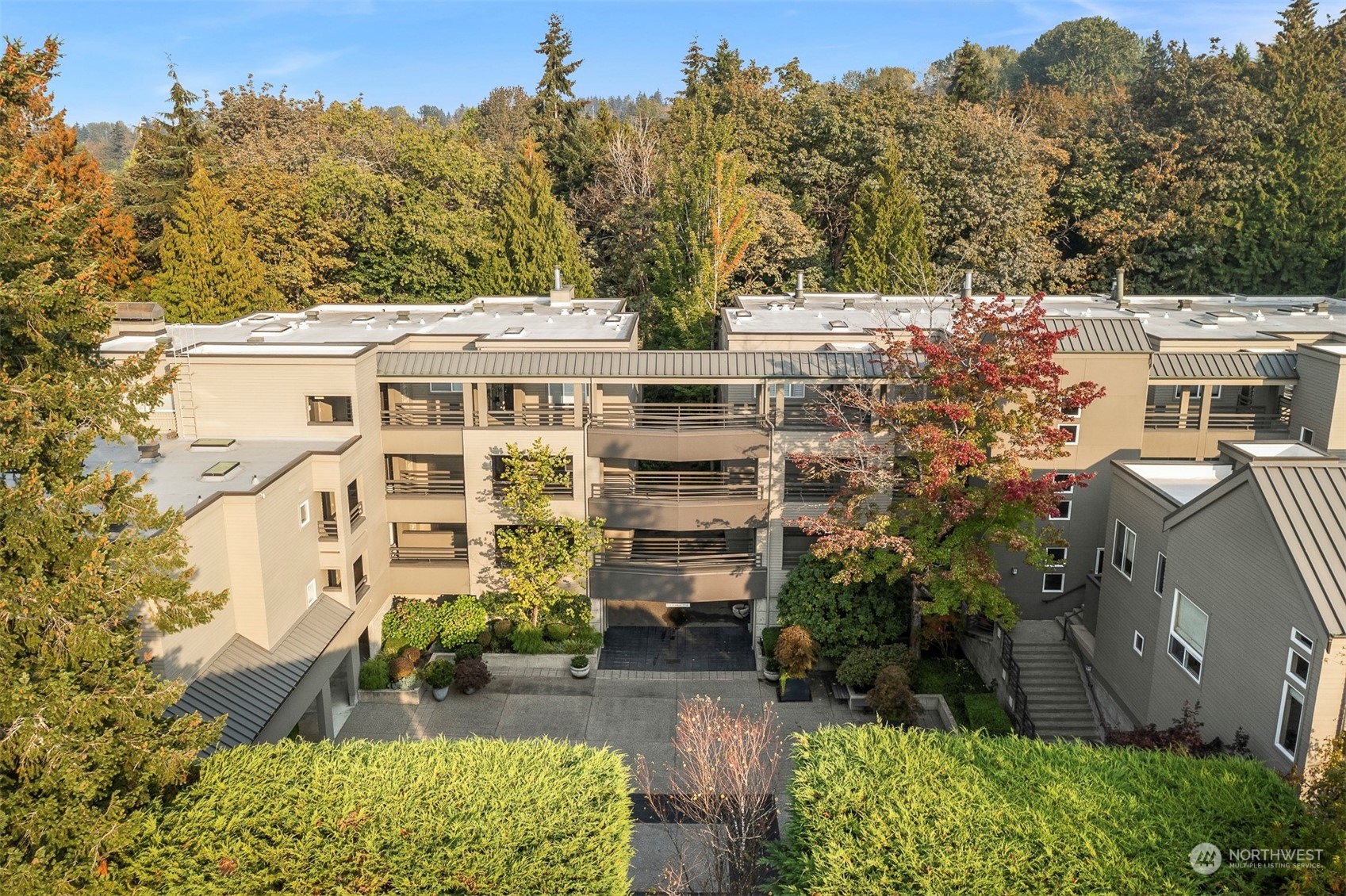 501 Kirkland Avenue Unit: 204
