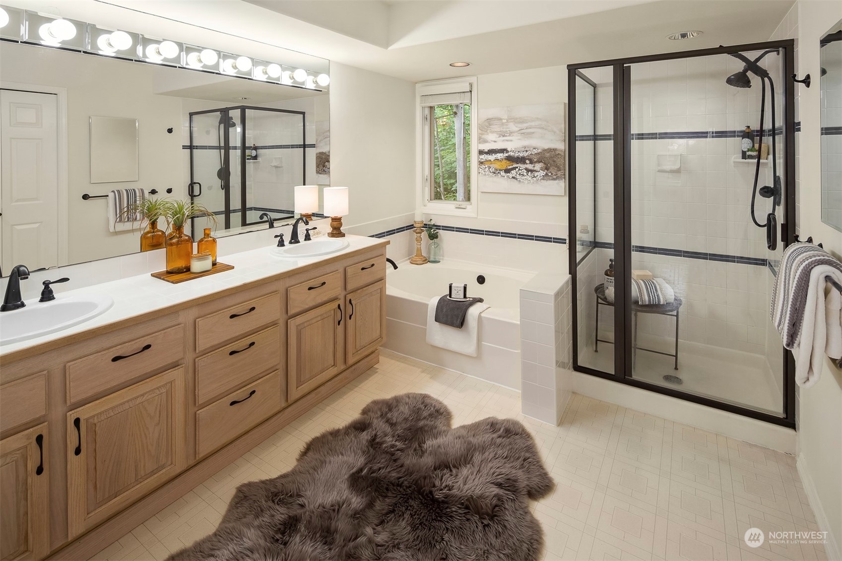 501 Kirkland Avenue Unit: 204