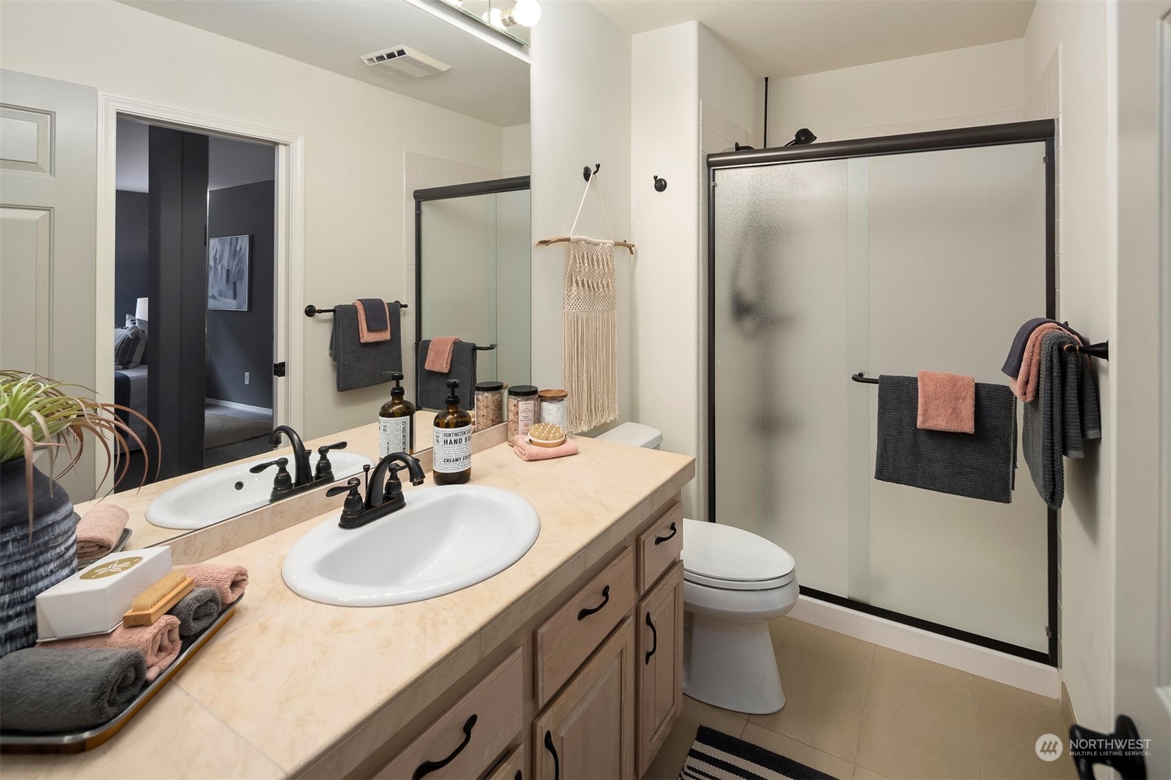 501 Kirkland Avenue Unit: 204
