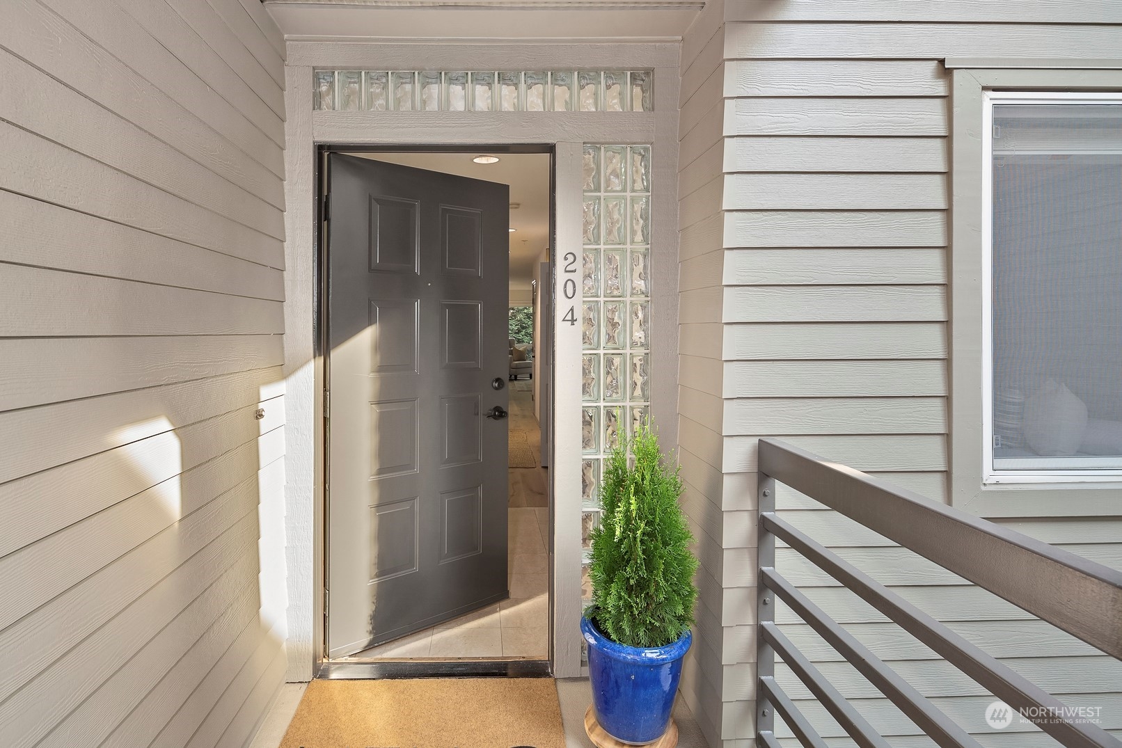 501 Kirkland Avenue Unit: 204