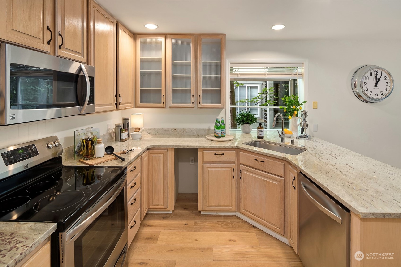 501 Kirkland Avenue Unit: 204