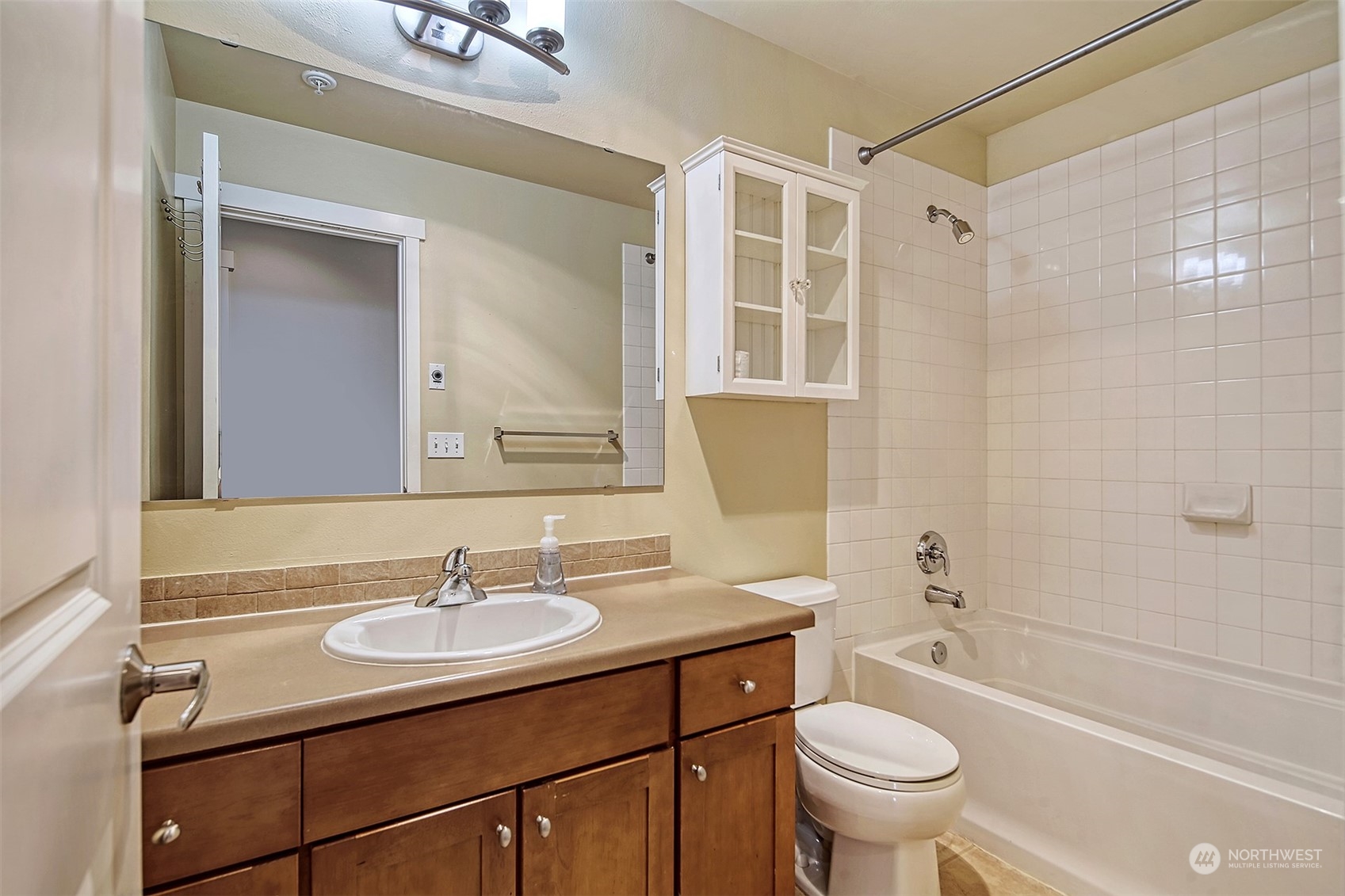 2924 SW Raymond Street #1101