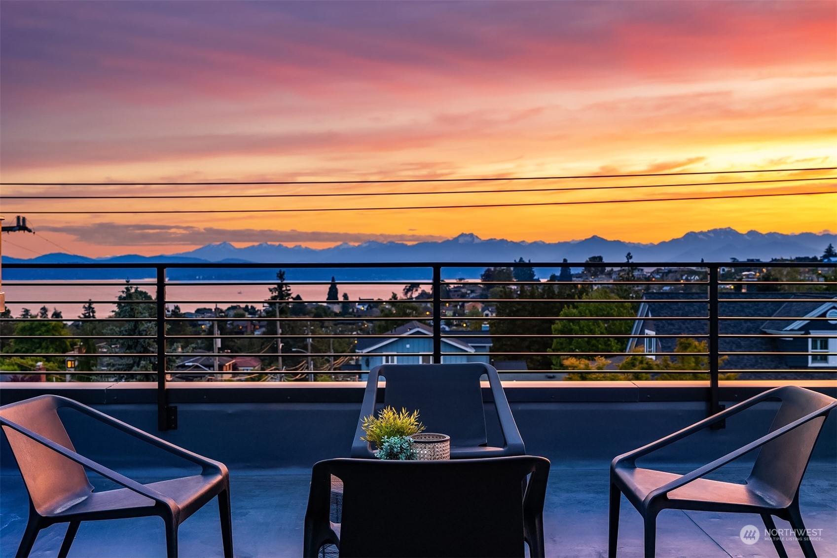 1908 28th Avenue W