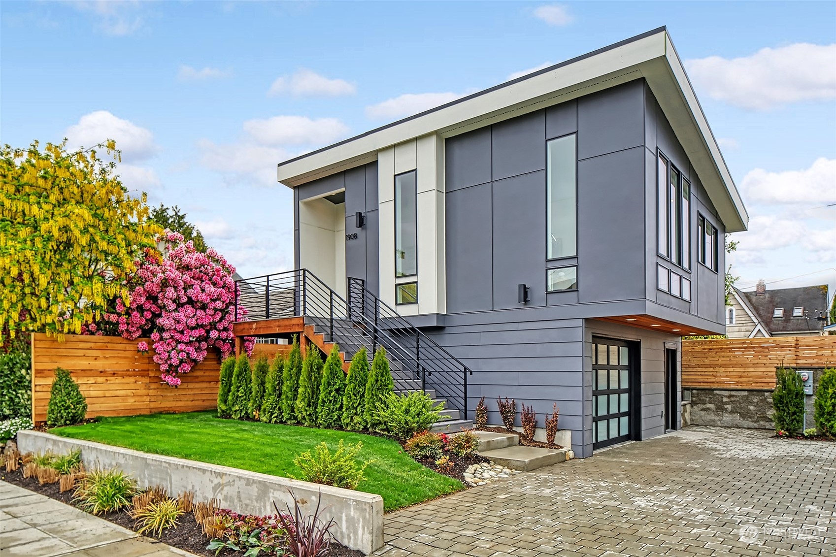 1908 28th Avenue W
