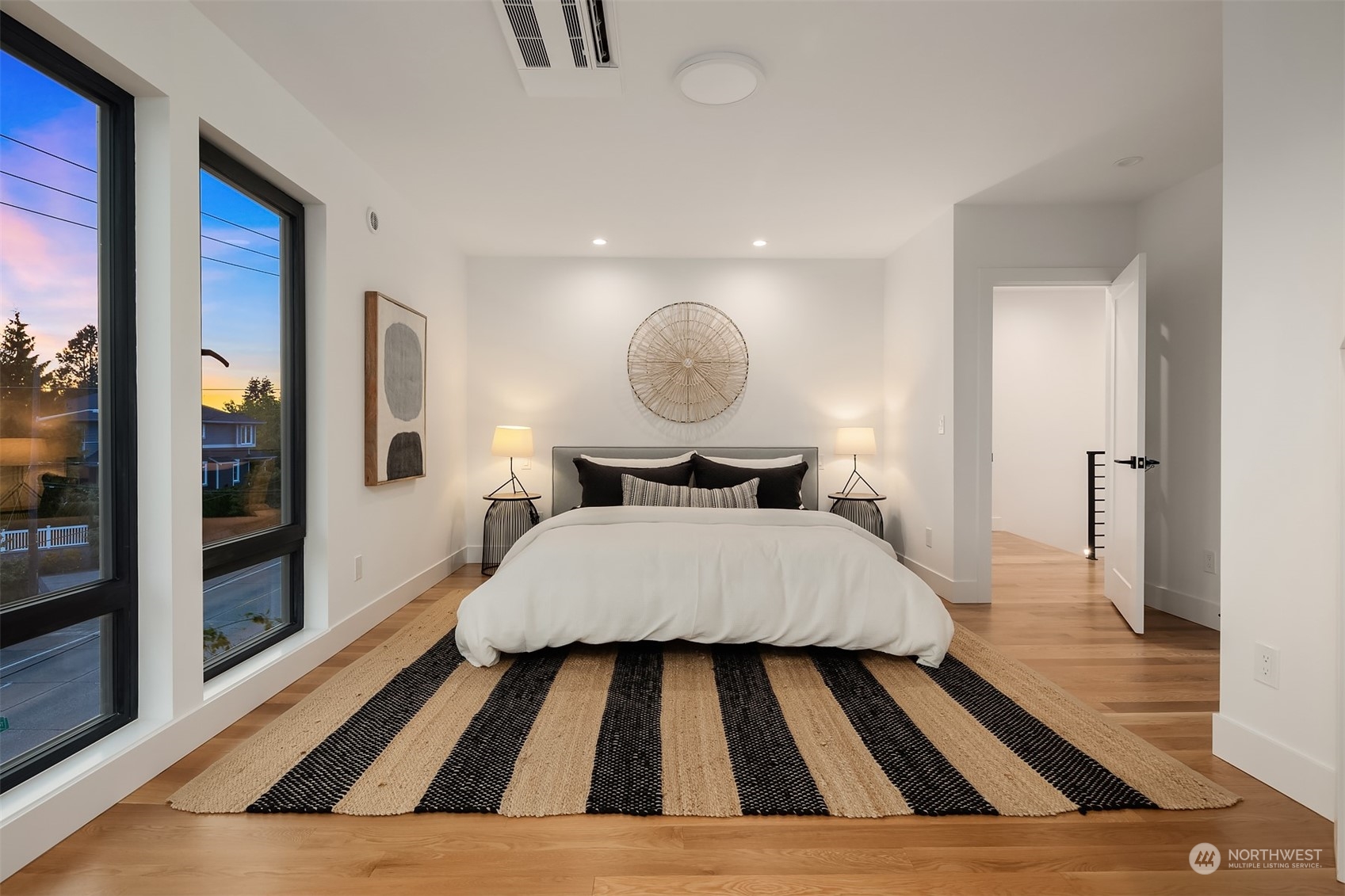 1908 28th Avenue W