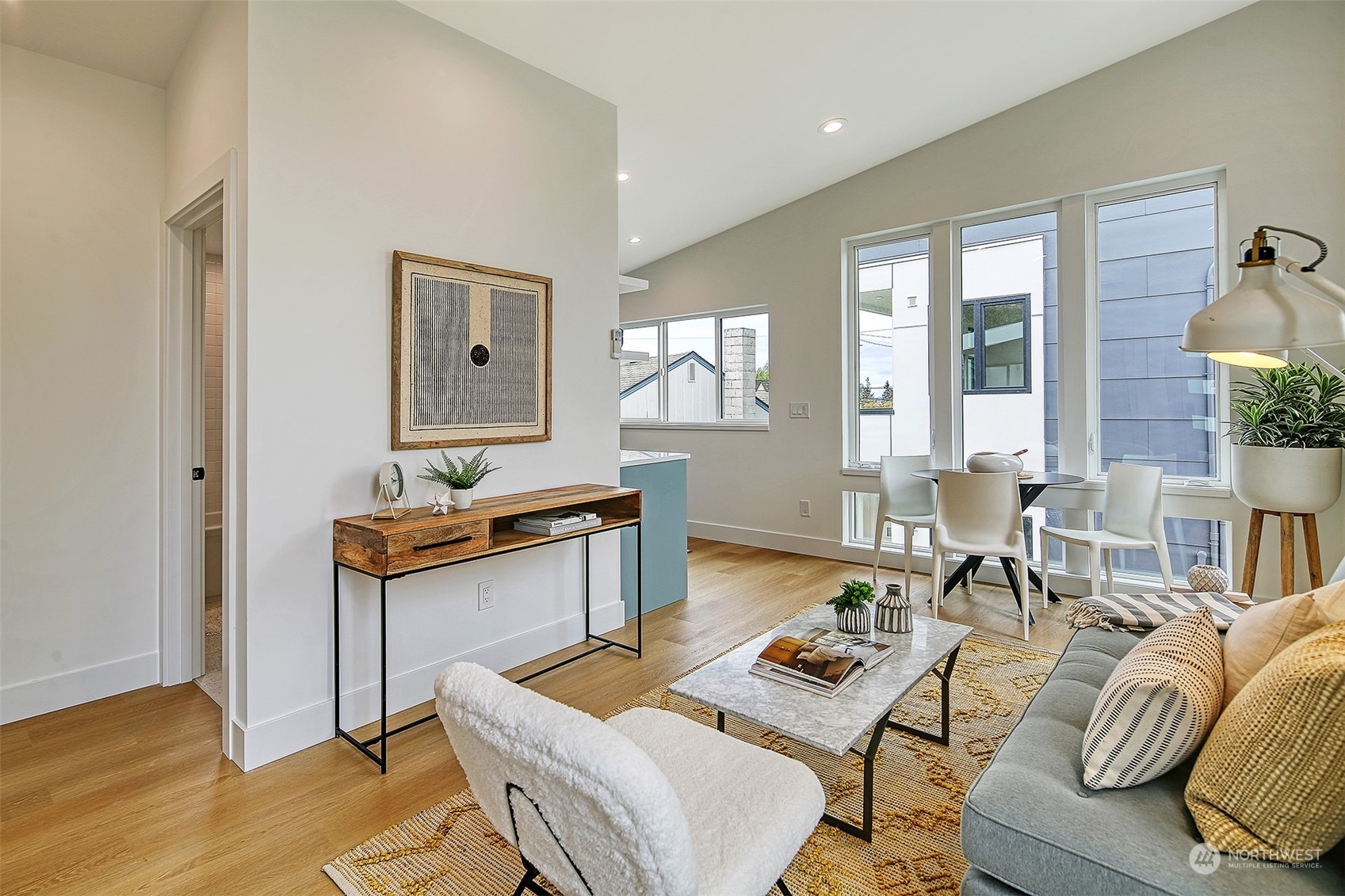 1908 28th Avenue W