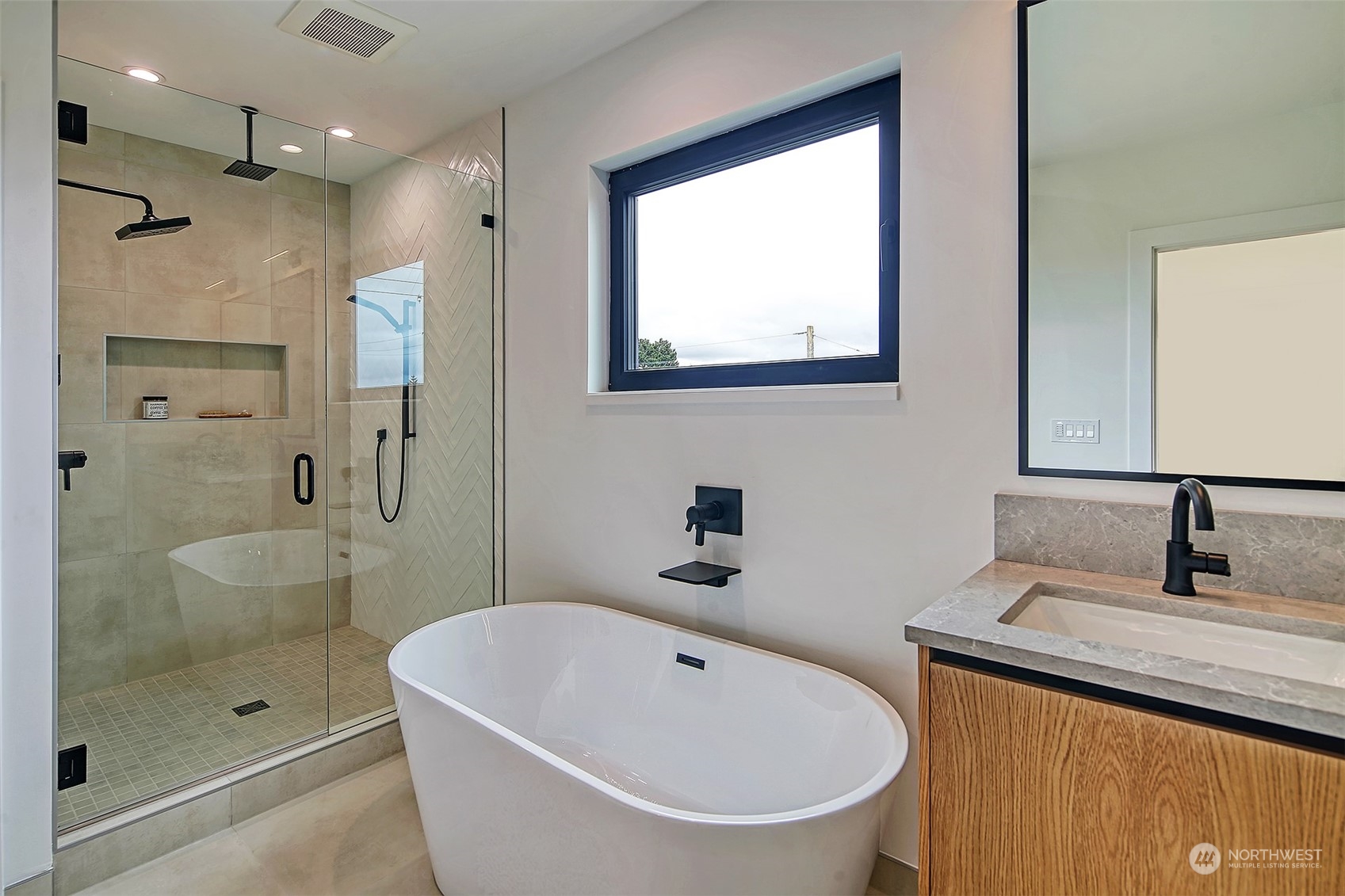 1908 28th Avenue W