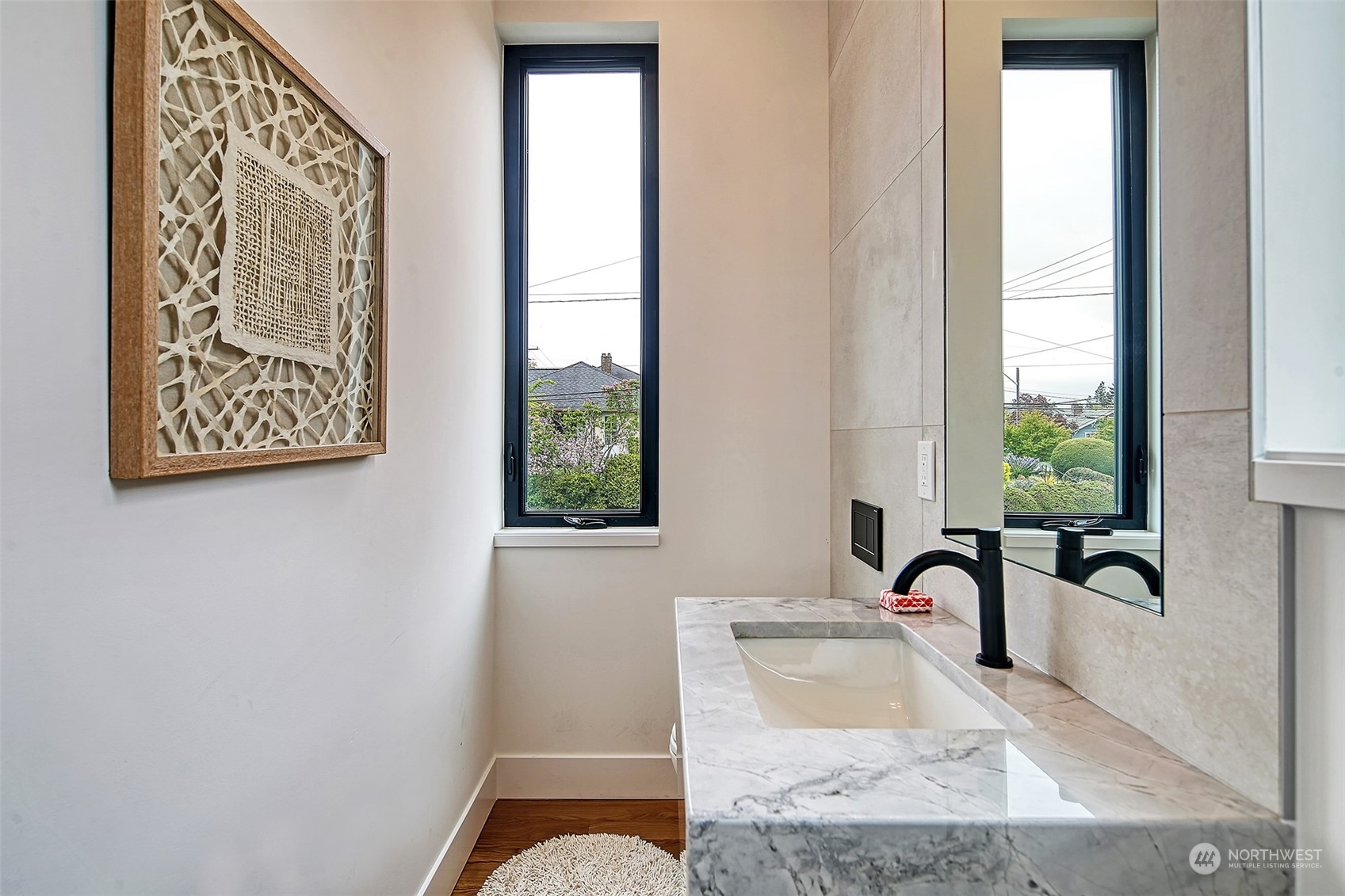 1908 28th Avenue W