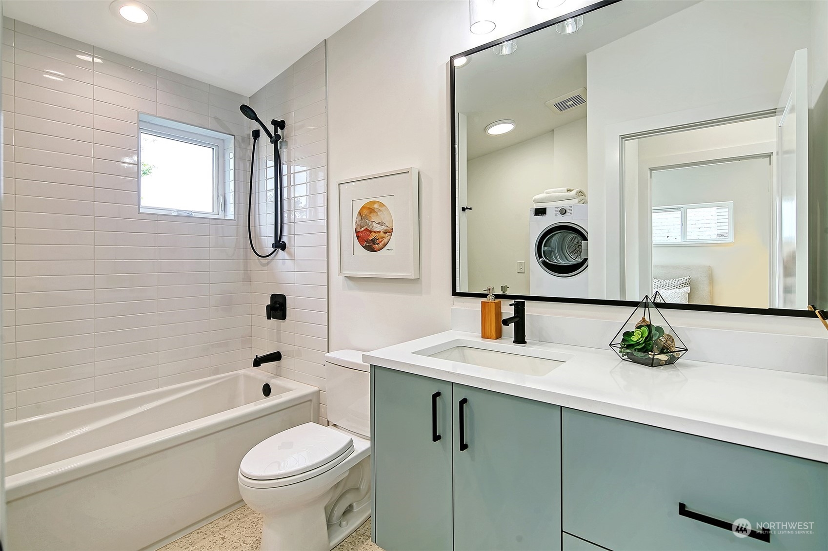 1908 28th Avenue W