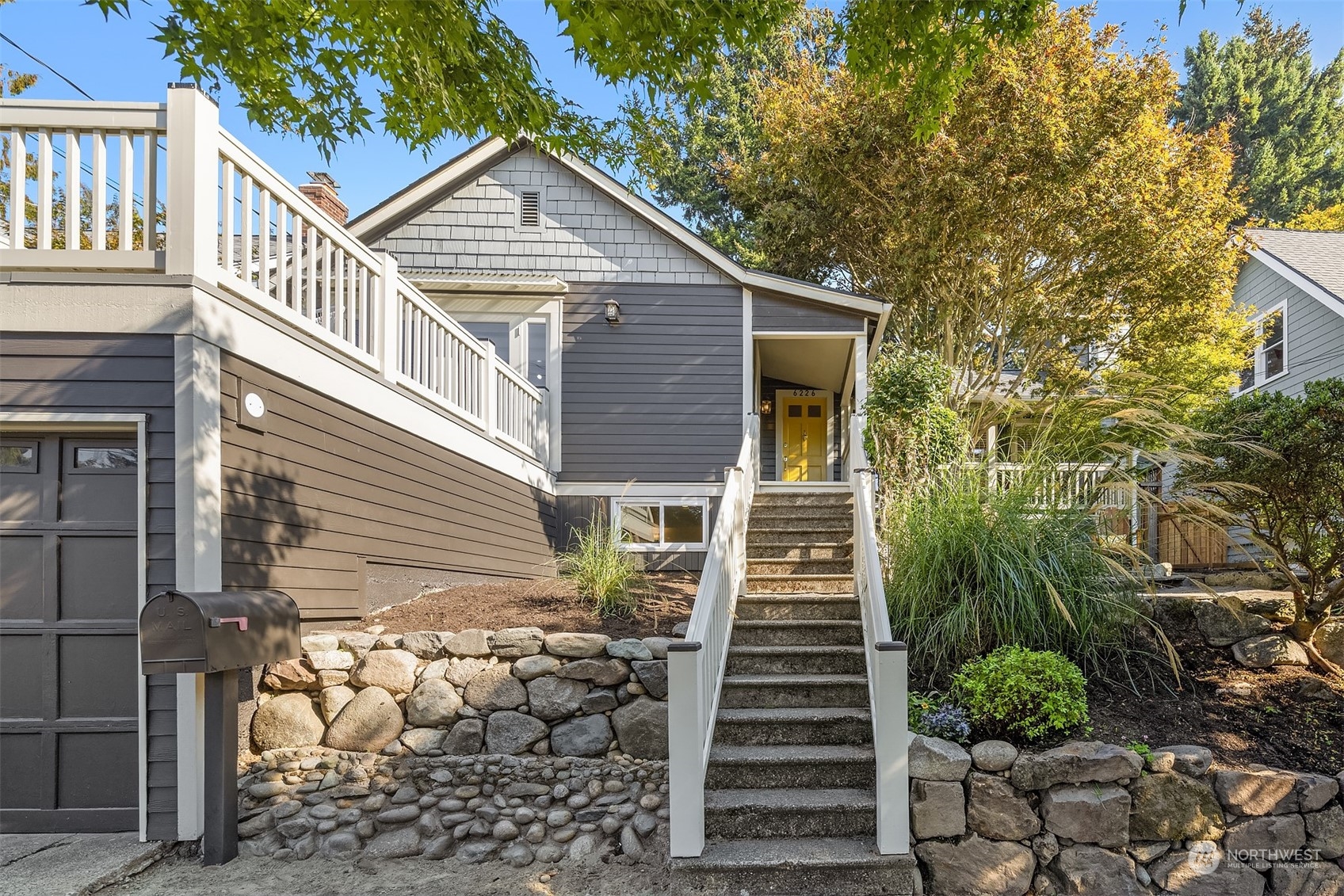 6226 27th Avenue NE