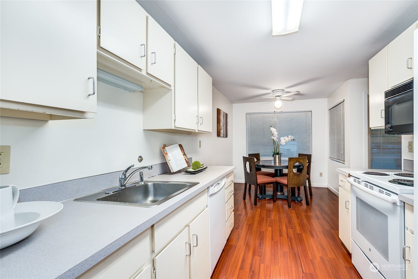 5818 NE 70th Street #A201
