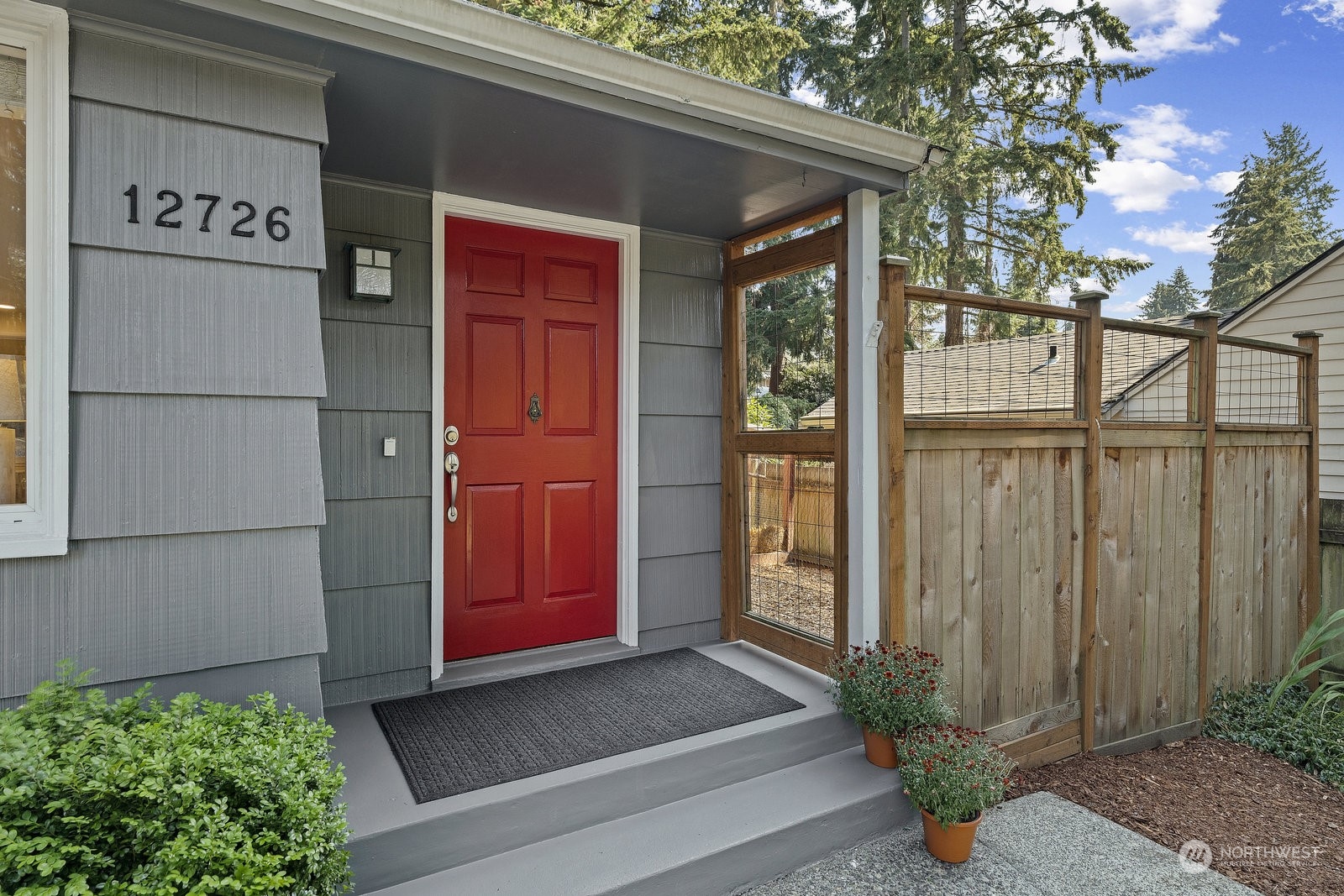 12726 12th Avenue NE
