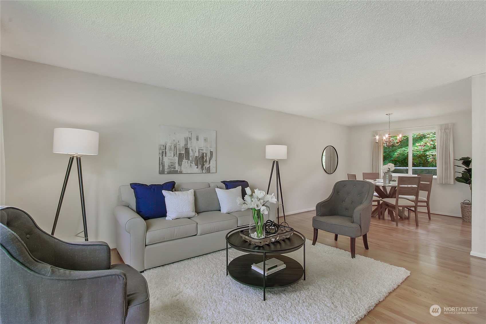 1209 NE Perkins Way