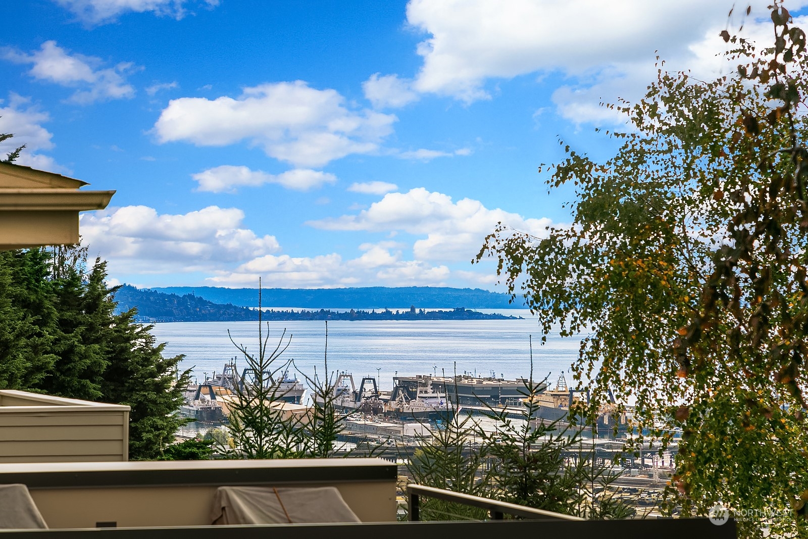 2553 12th Avenue W, -2116