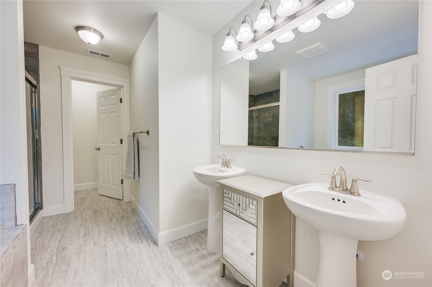 10509 Kopachuck Drive NW