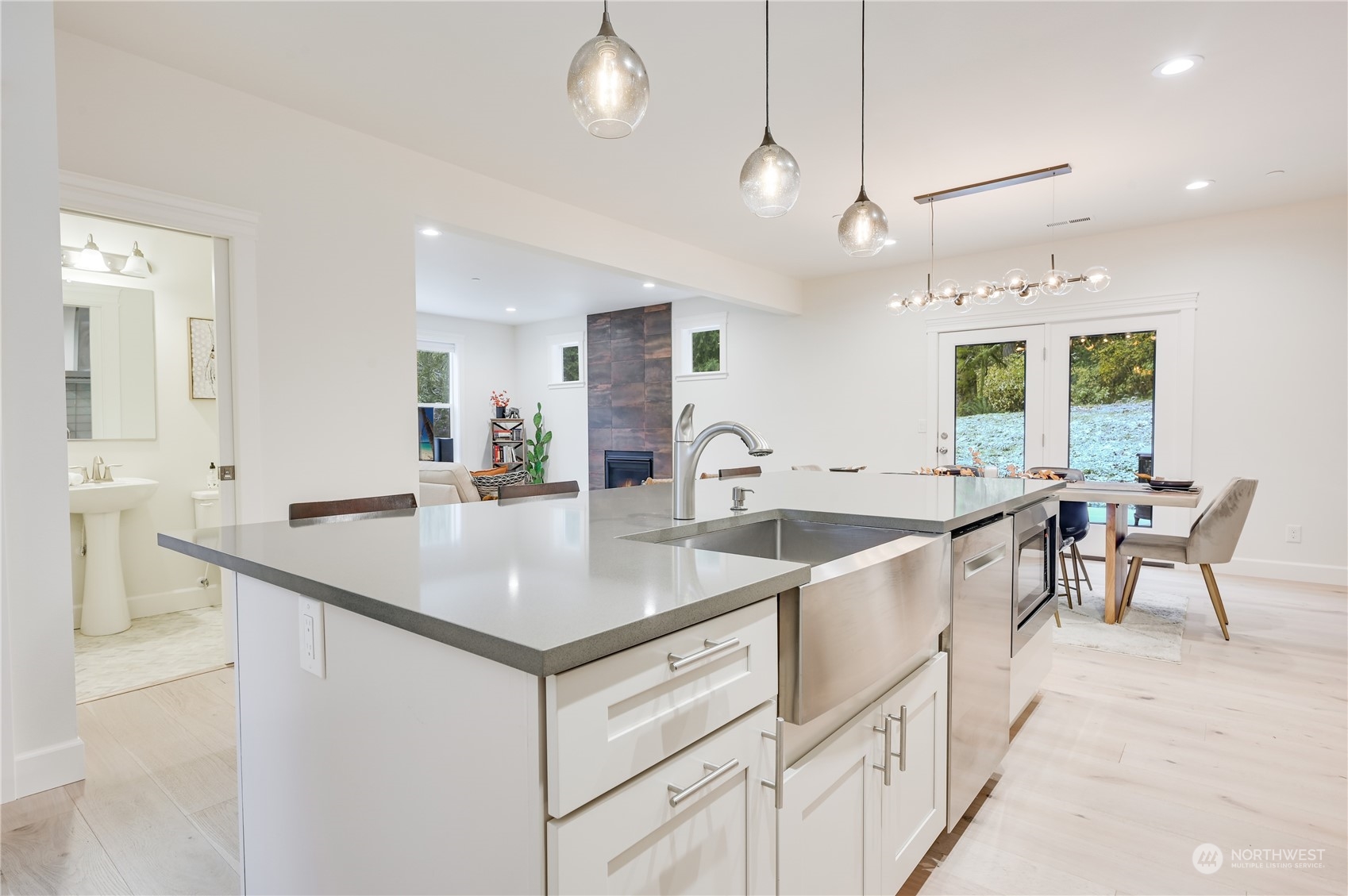 10509 Kopachuck Drive NW