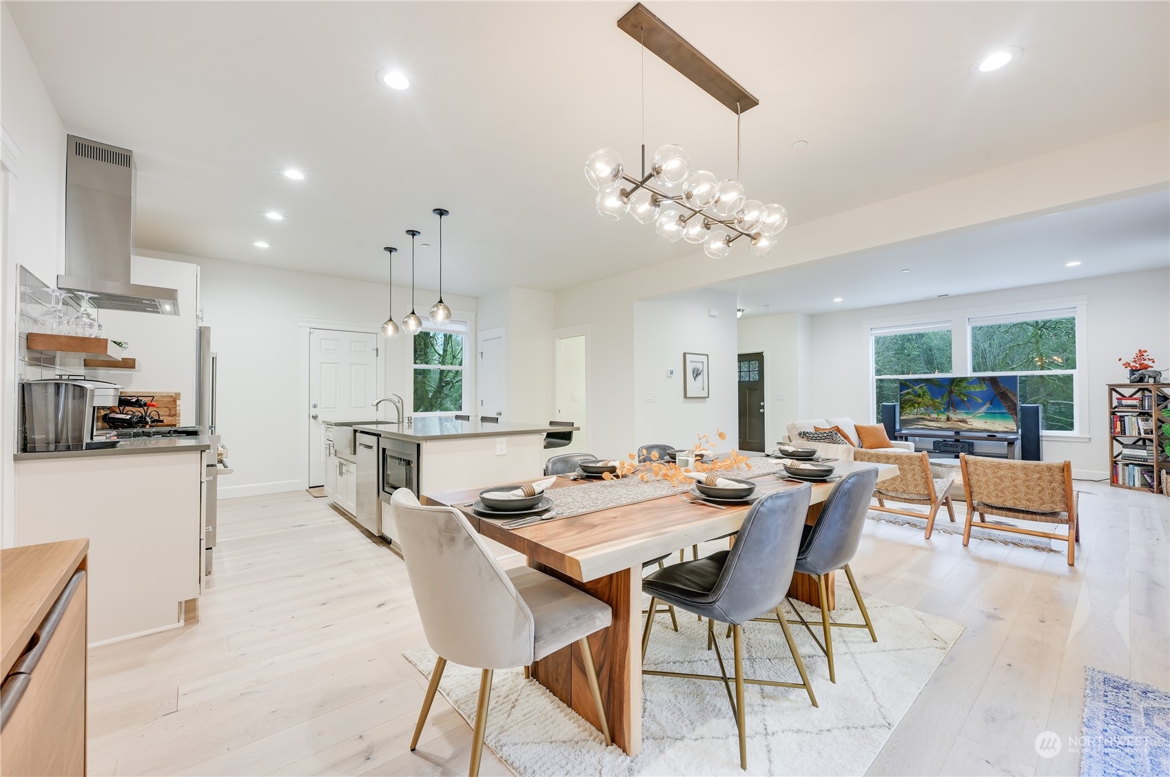 10509 Kopachuck Drive NW