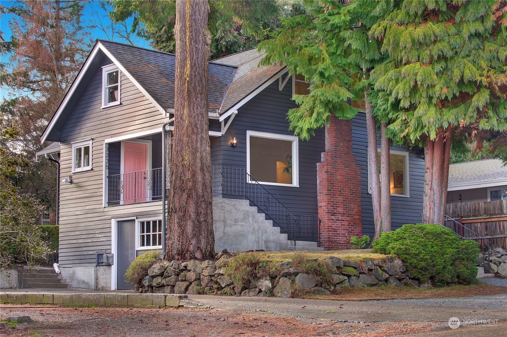 3225 NE 91st Street