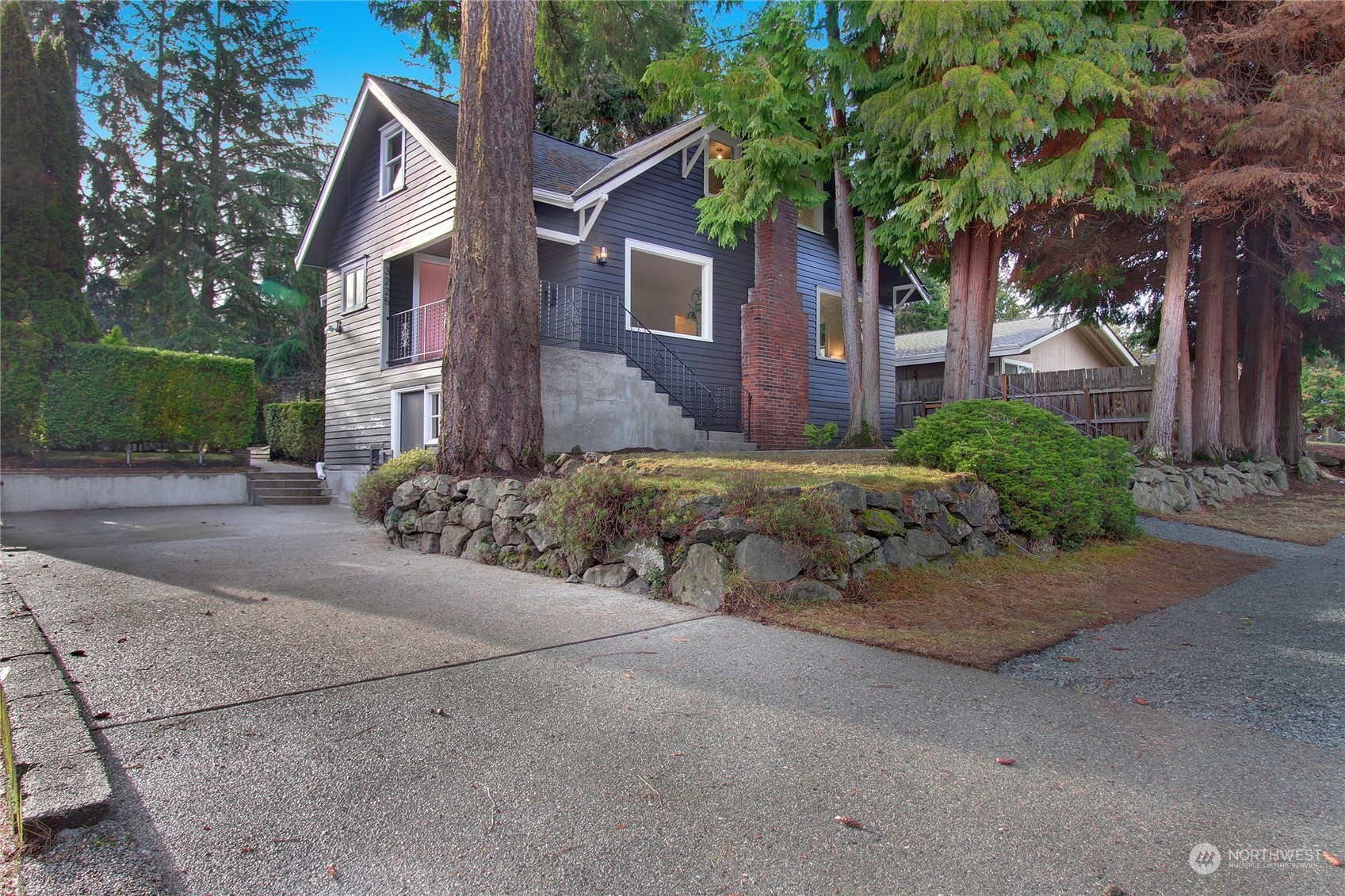 3225 NE 91st Street