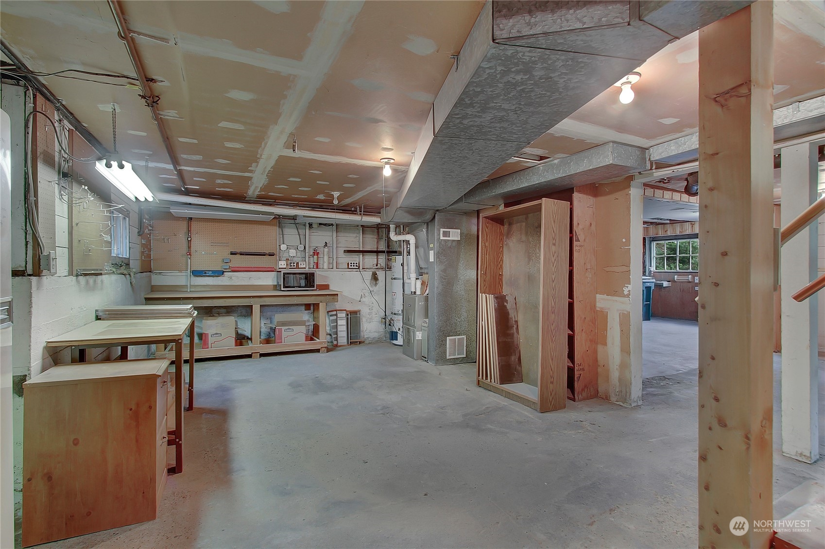 3225 NE 91st Street