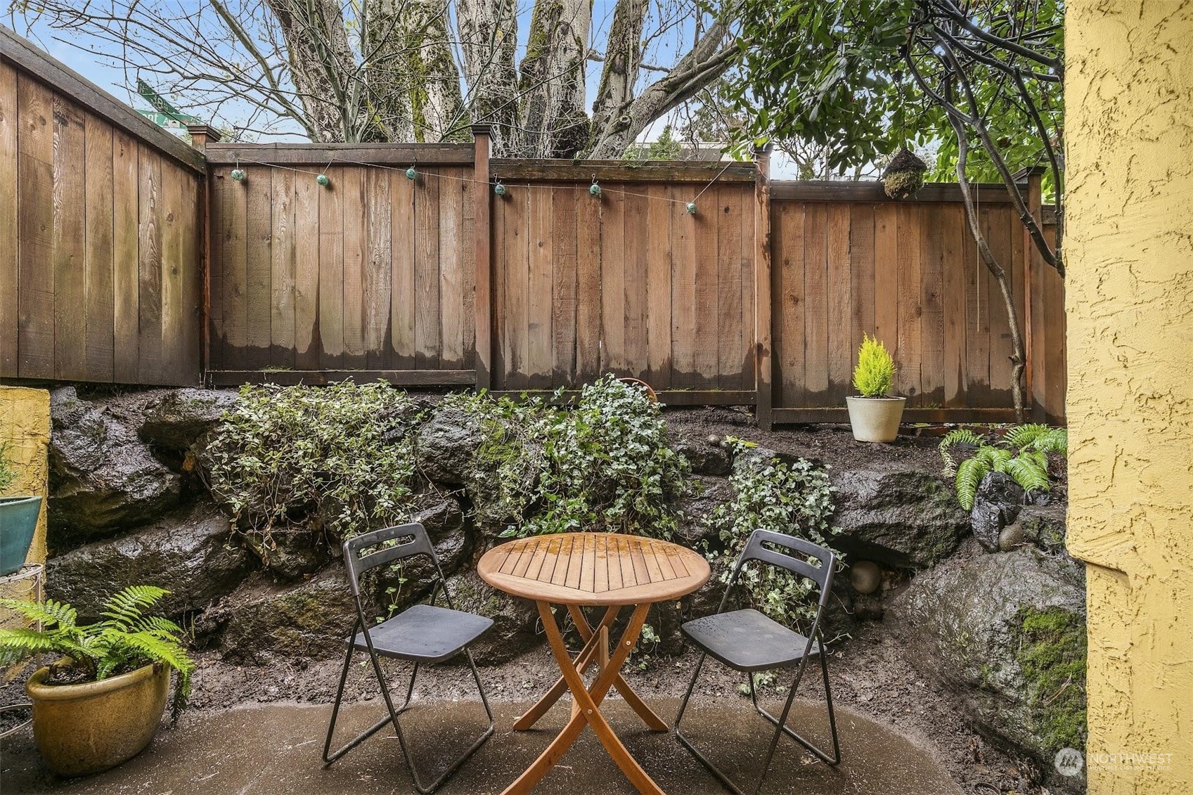 3635 Fremont Avenue N #102