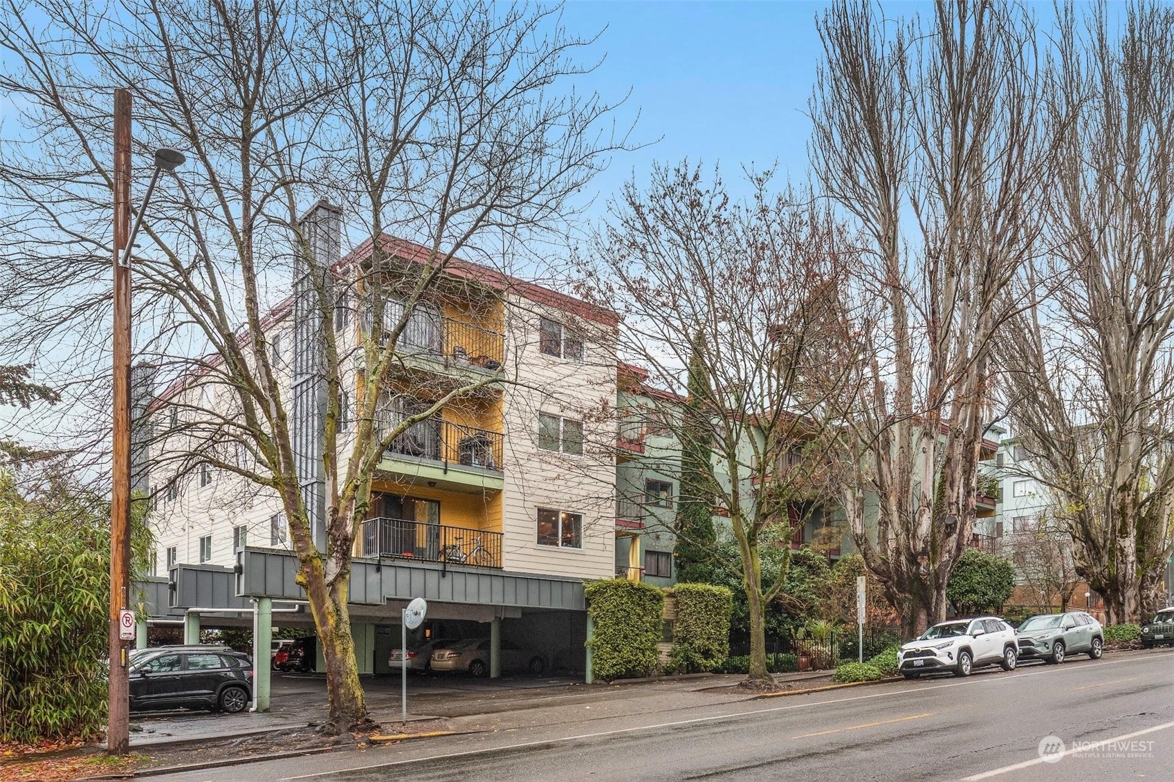 3635 Fremont Avenue N #102