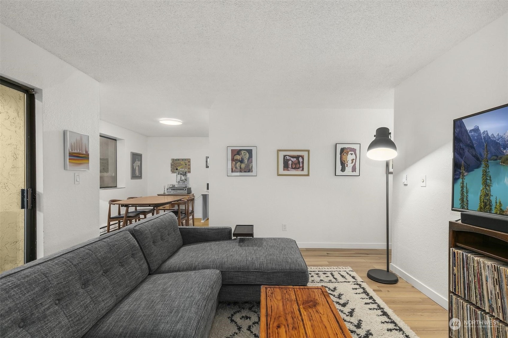 3635 Fremont Avenue N #102