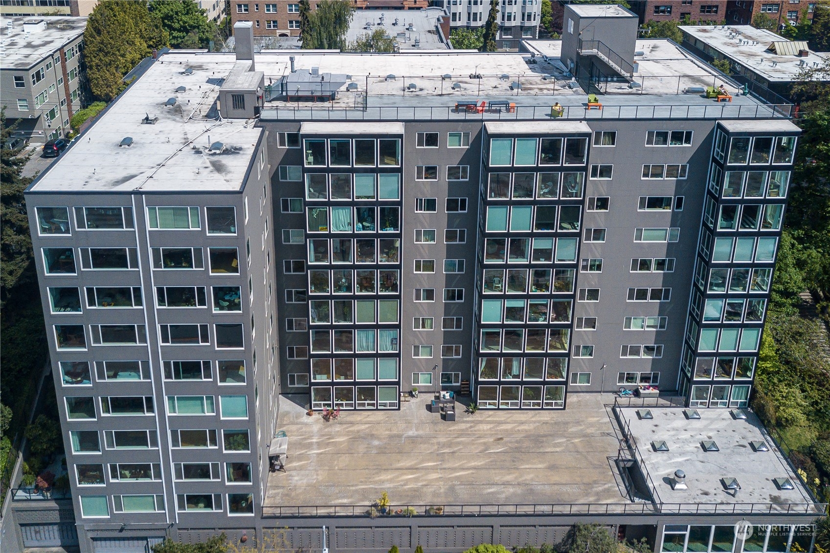 308 E Republican Street #410
