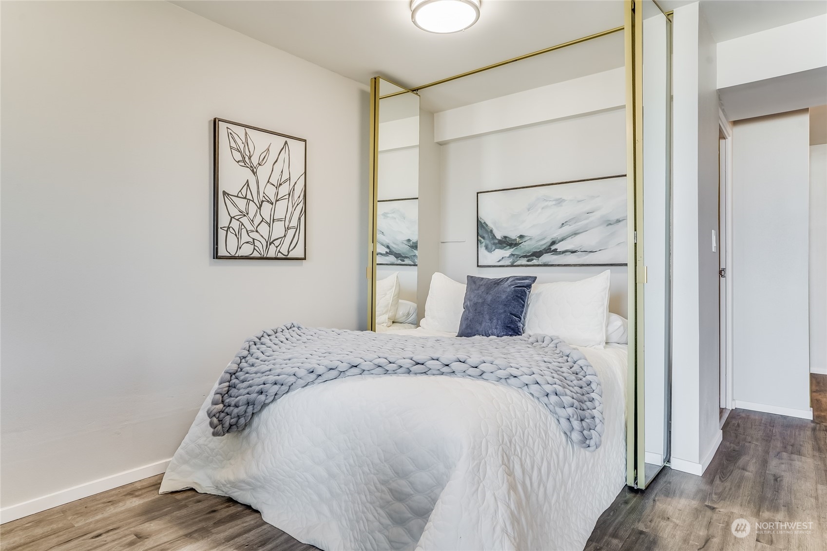 308 E Republican Street #410