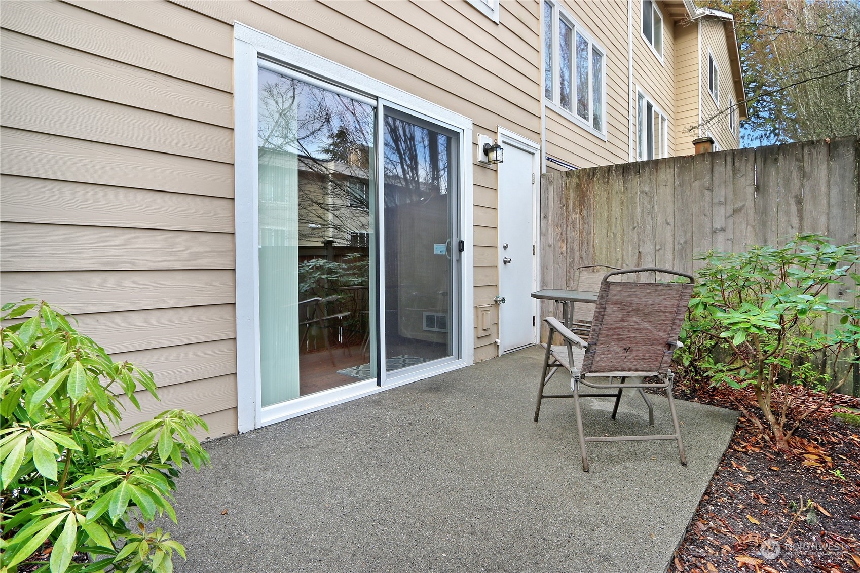 934 N 199th Street