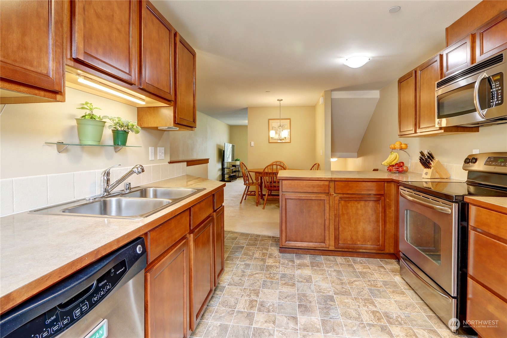 934 N 199th Street