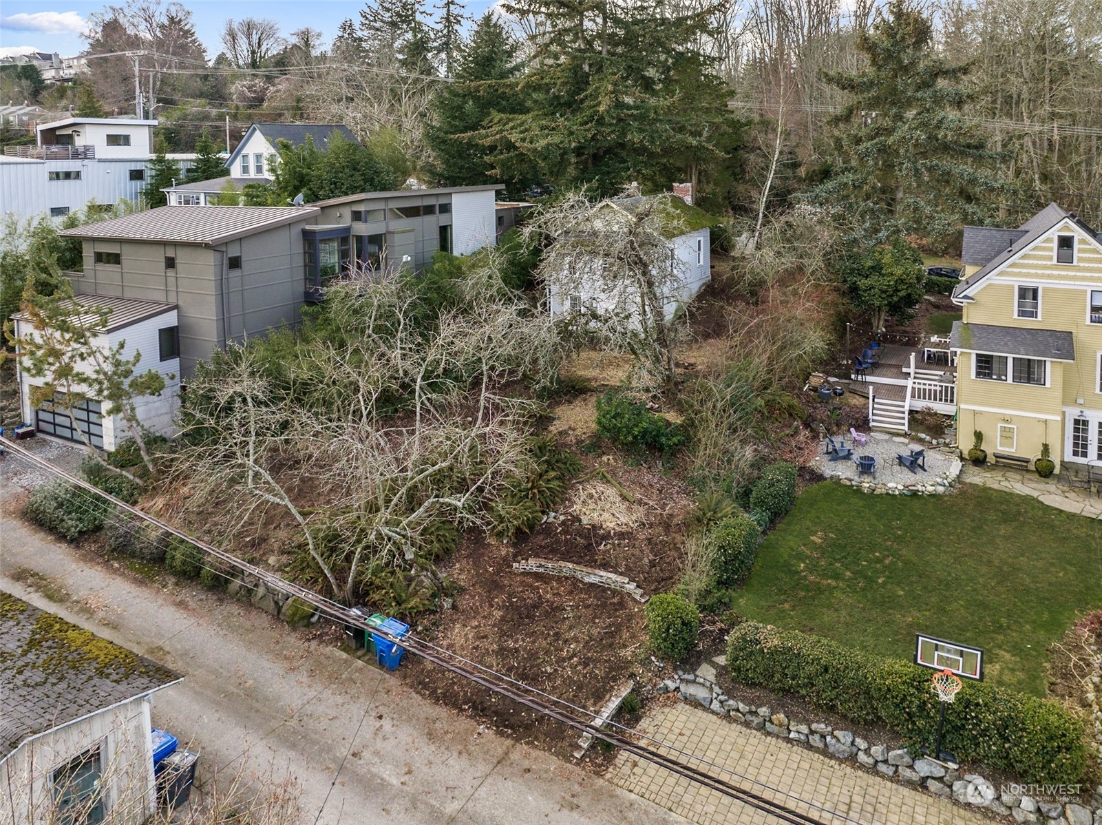 3818 36th Avenue W