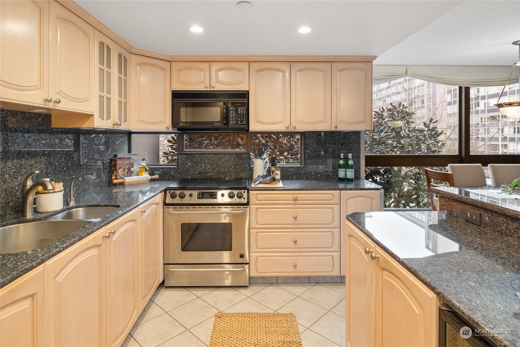 1101 Seneca Street #301