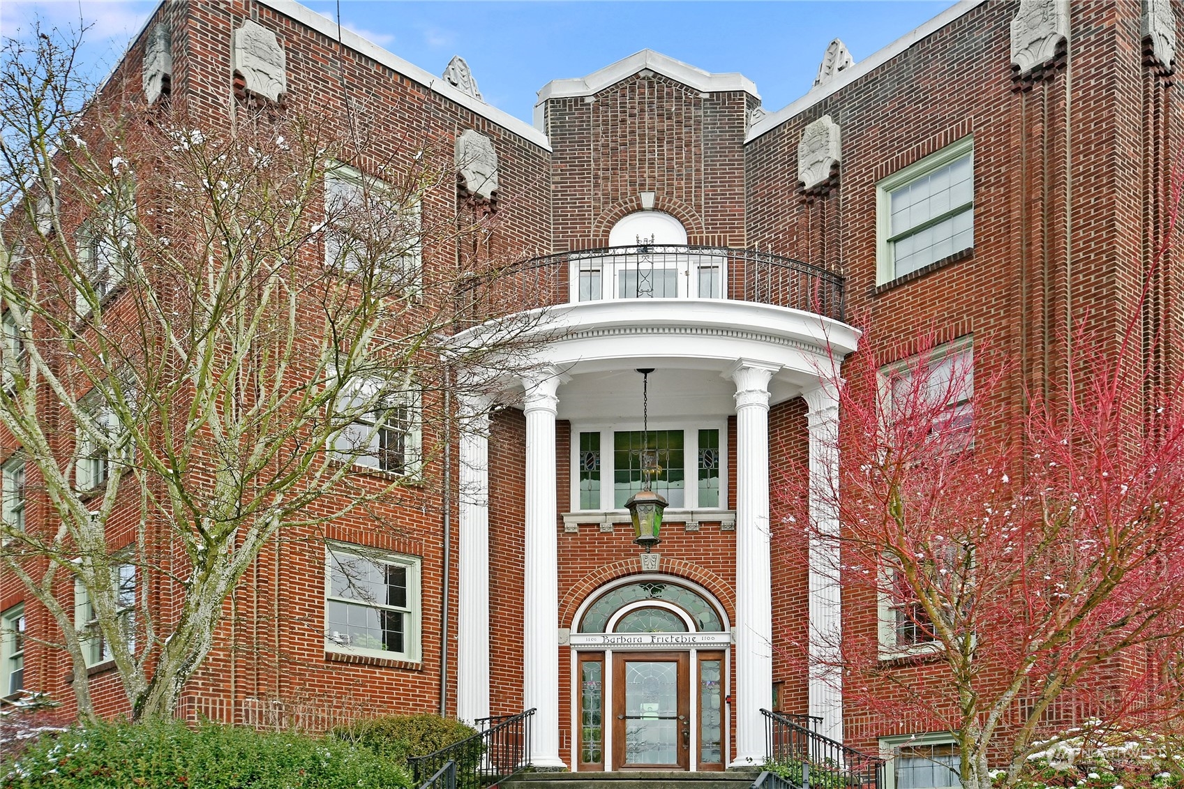1100 17th Avenue #203