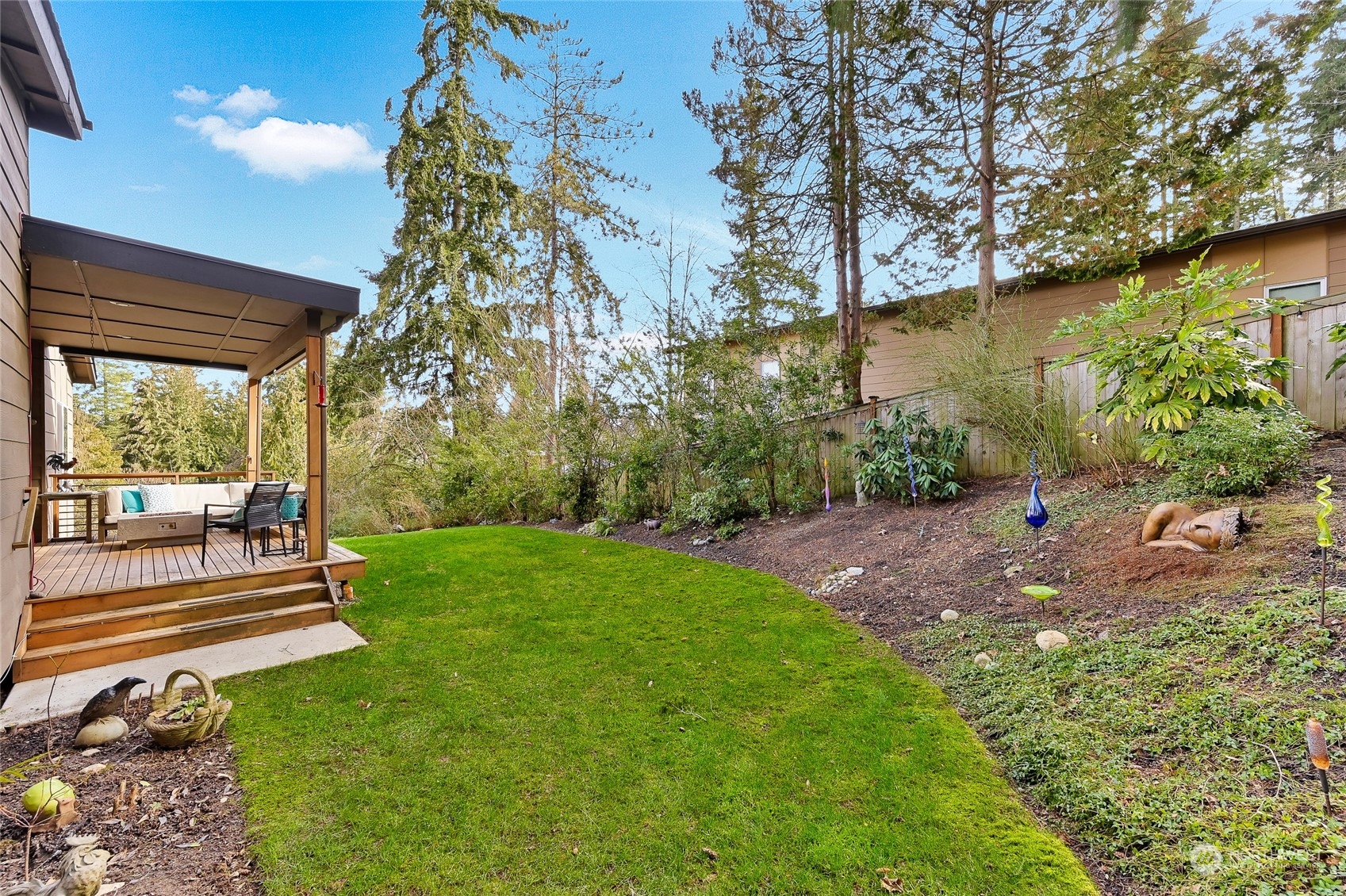 1615 N 167th Street