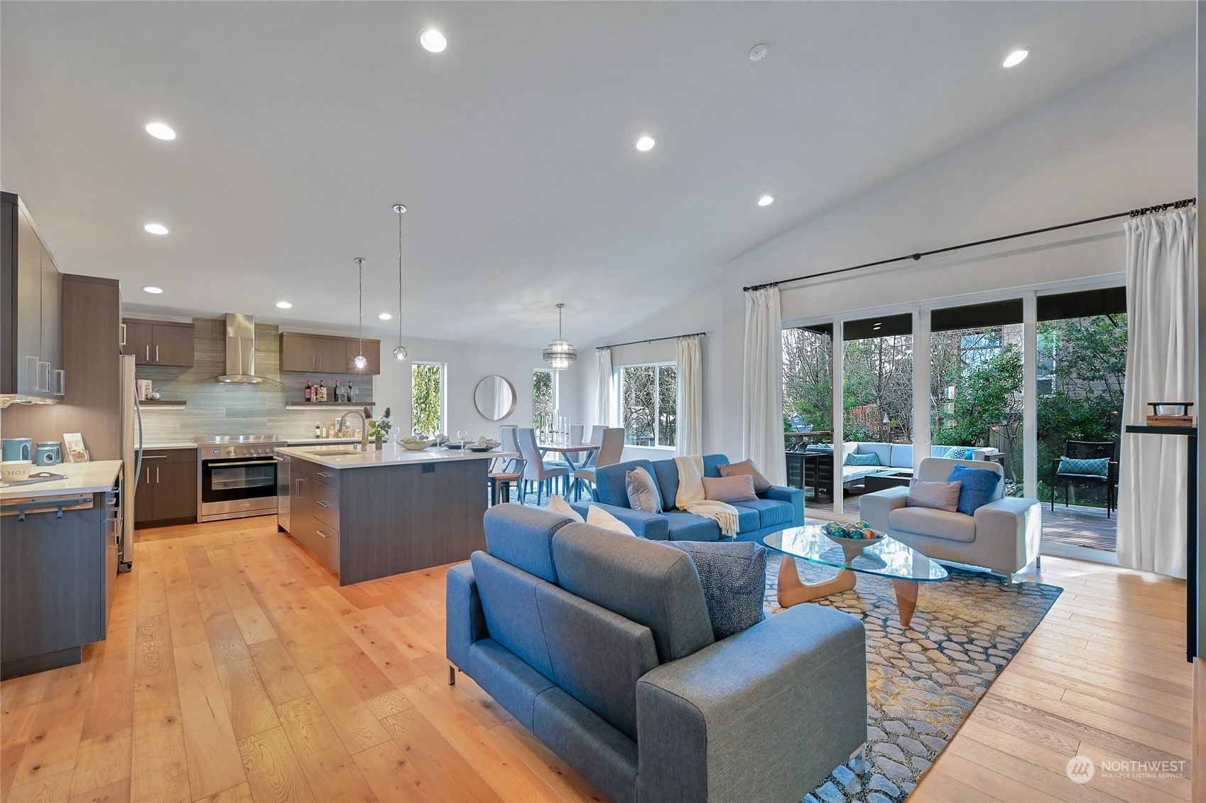1615 N 167th Street