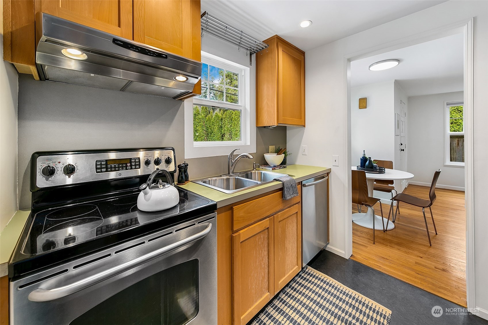 14020 Meridian Avenue N