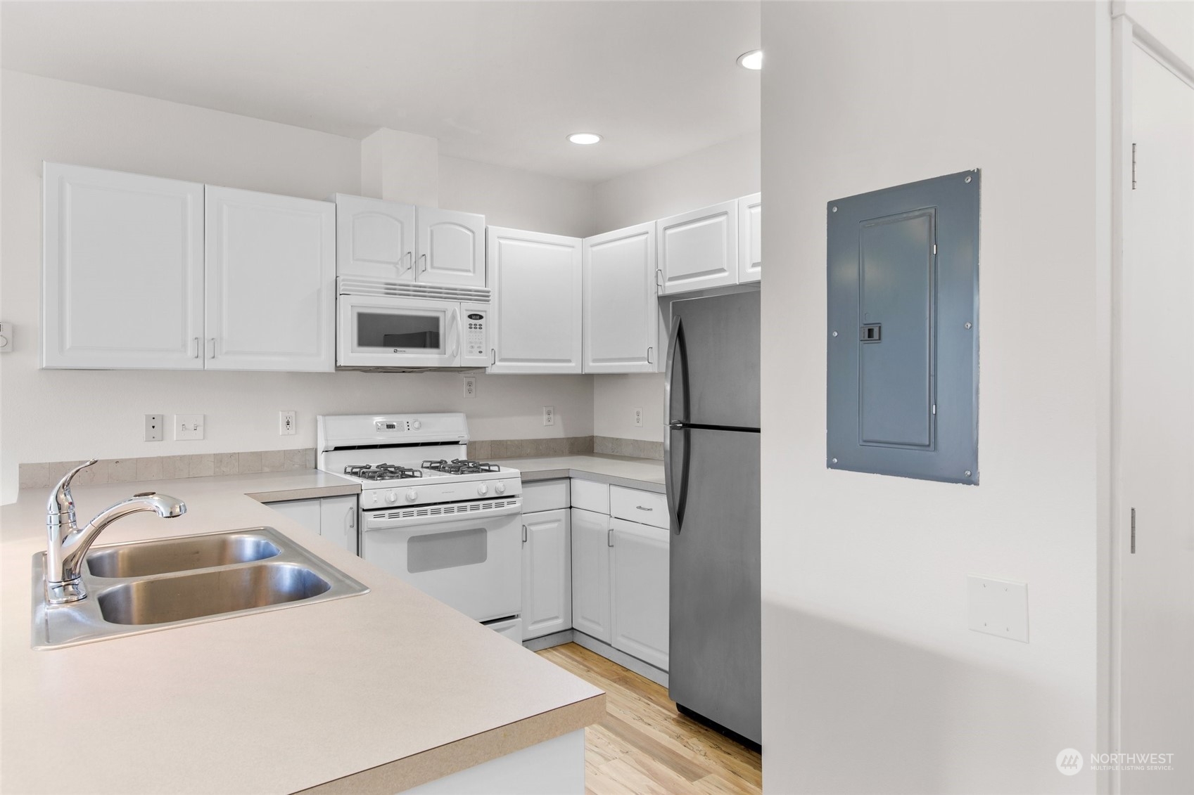 11550 Stone Avenue N #2B