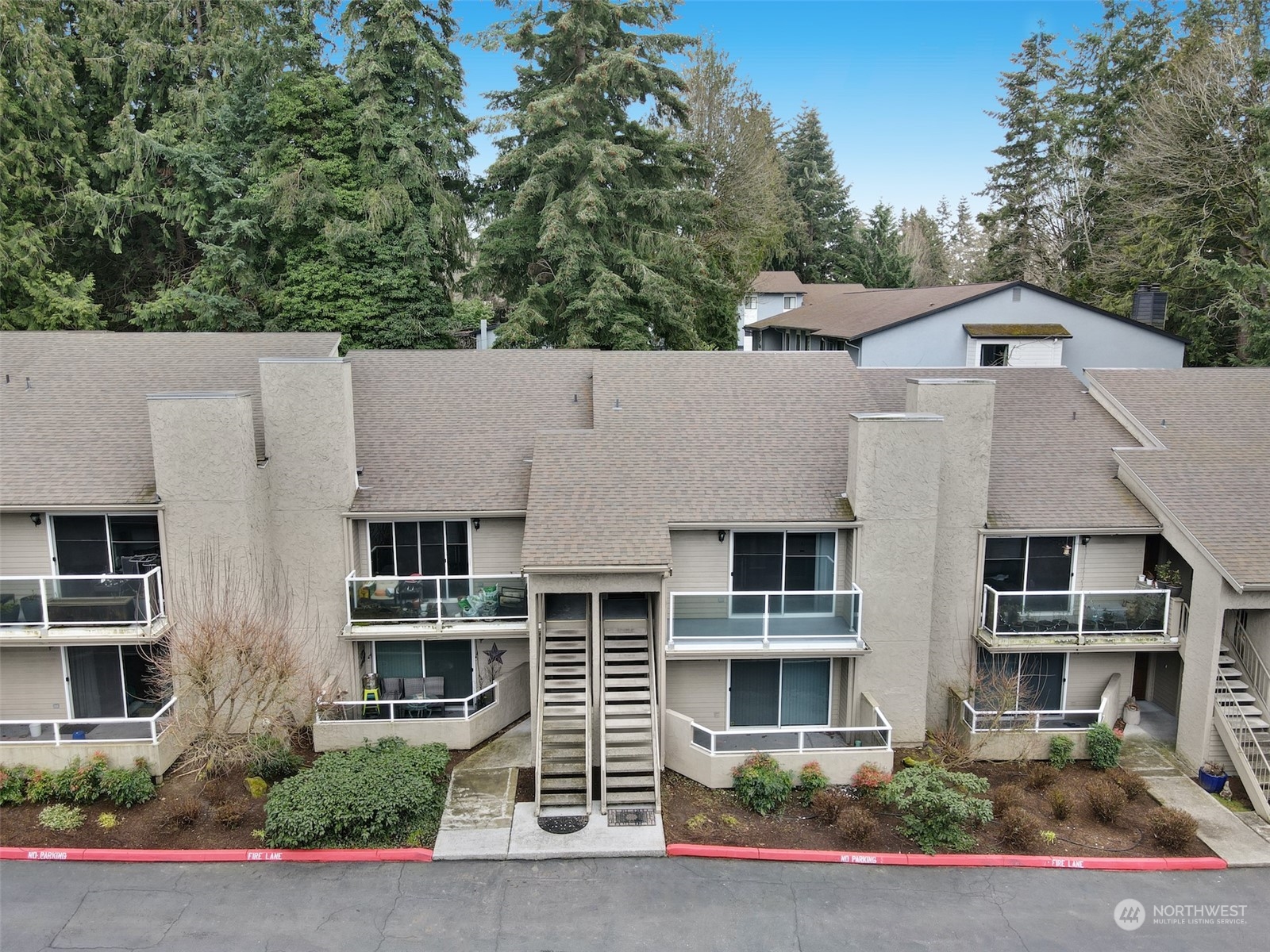 12037 100th Avenue NE #204