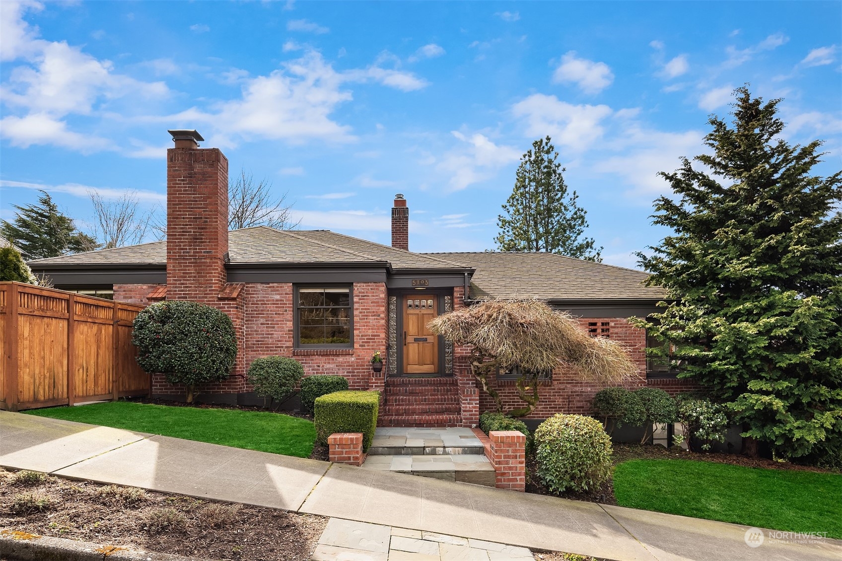 5103 NE 44th Street