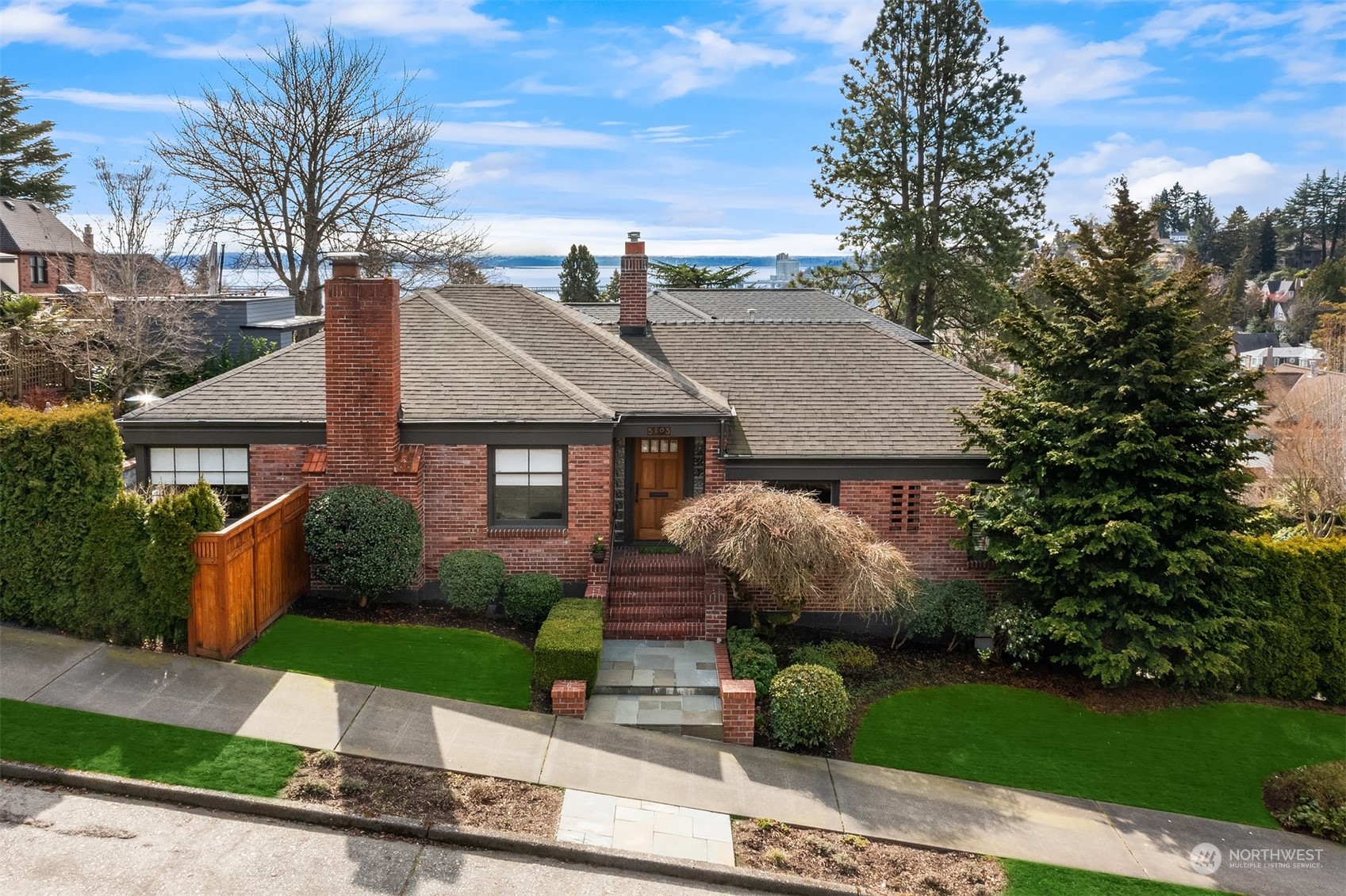 5103 NE 44th Street