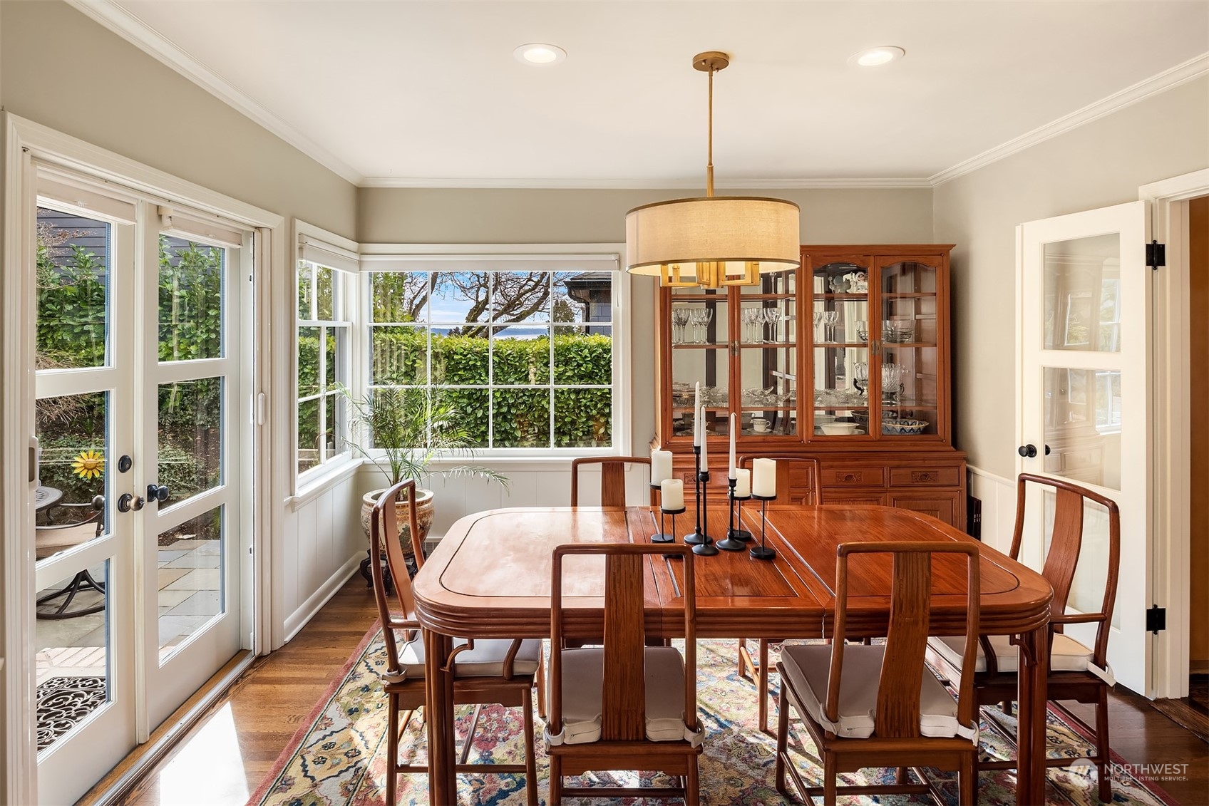 5103 NE 44th Street
