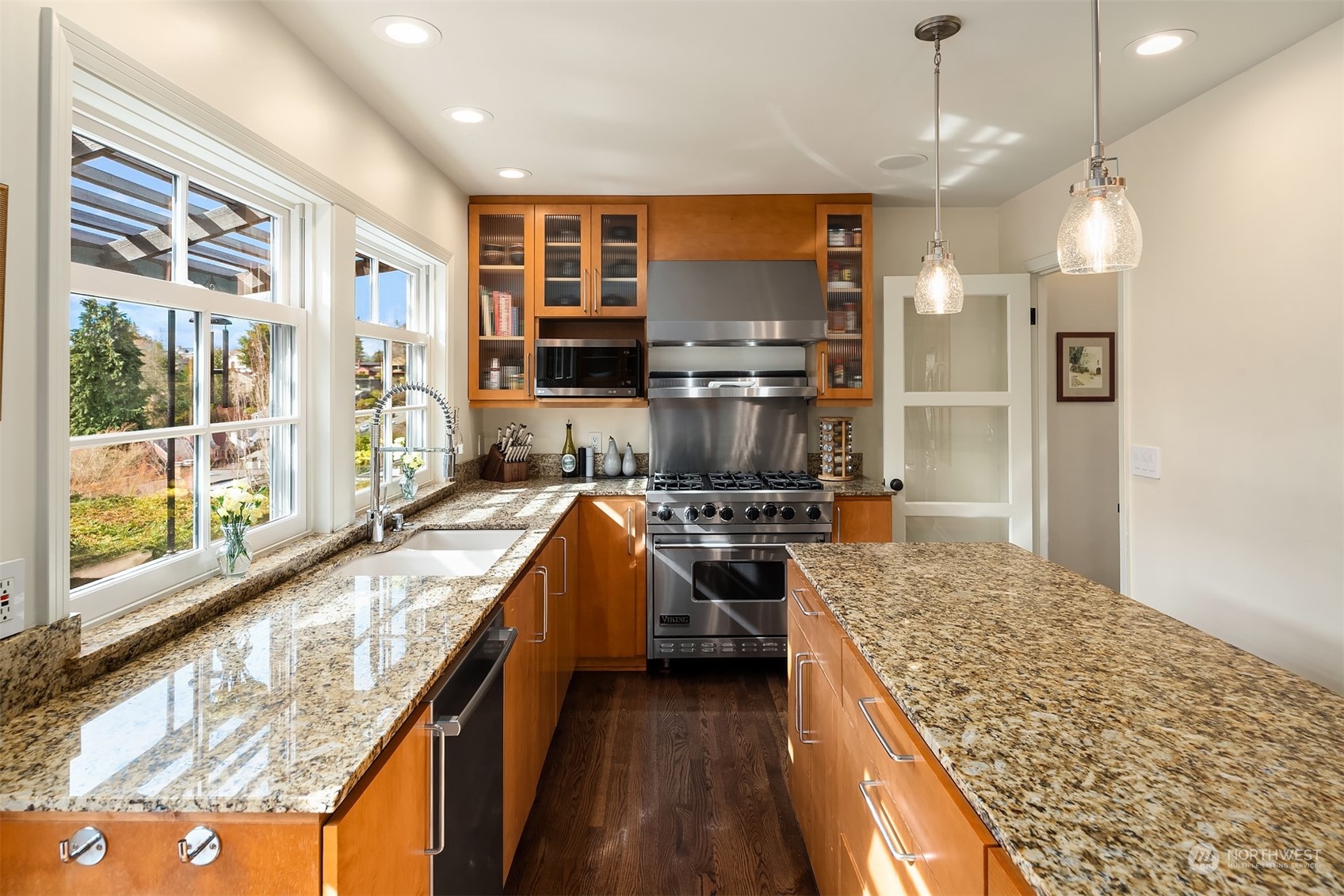 5103 NE 44th Street