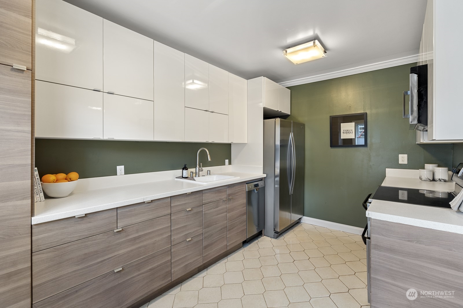 1136 13th Avenue #105