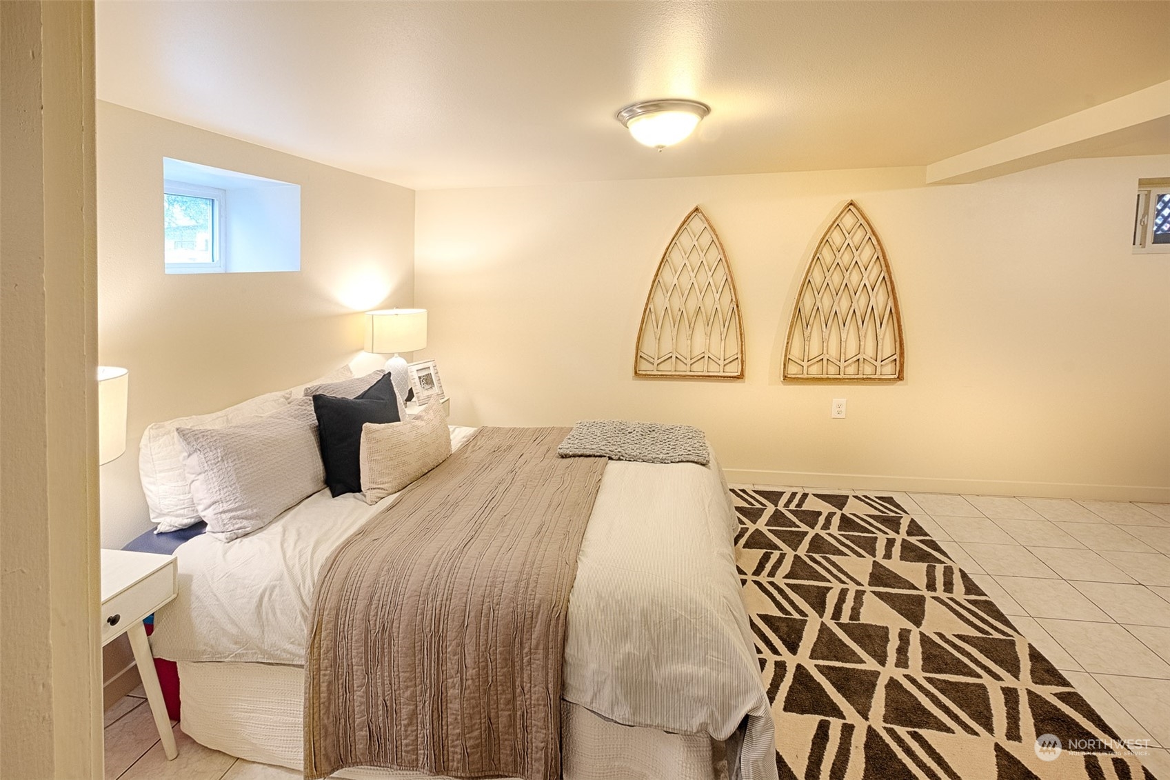 1030 S Thistle Street