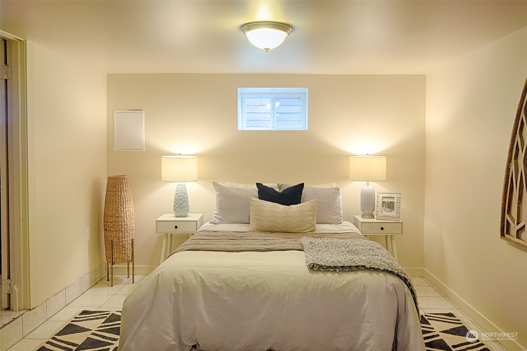 1030 S Thistle Street