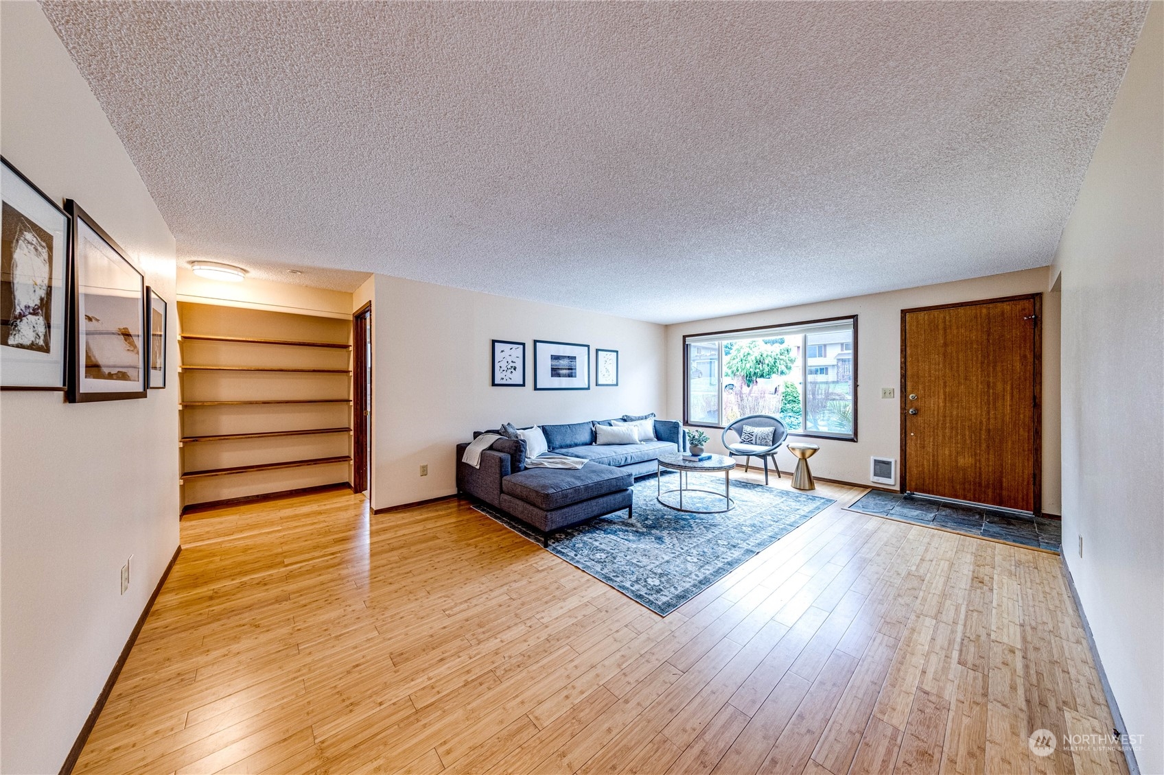2123 W 6th Street