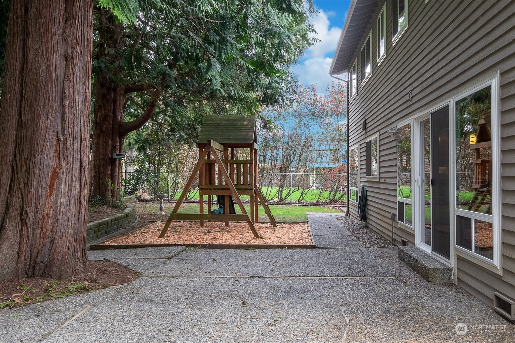 26913 Avon Court , -7135