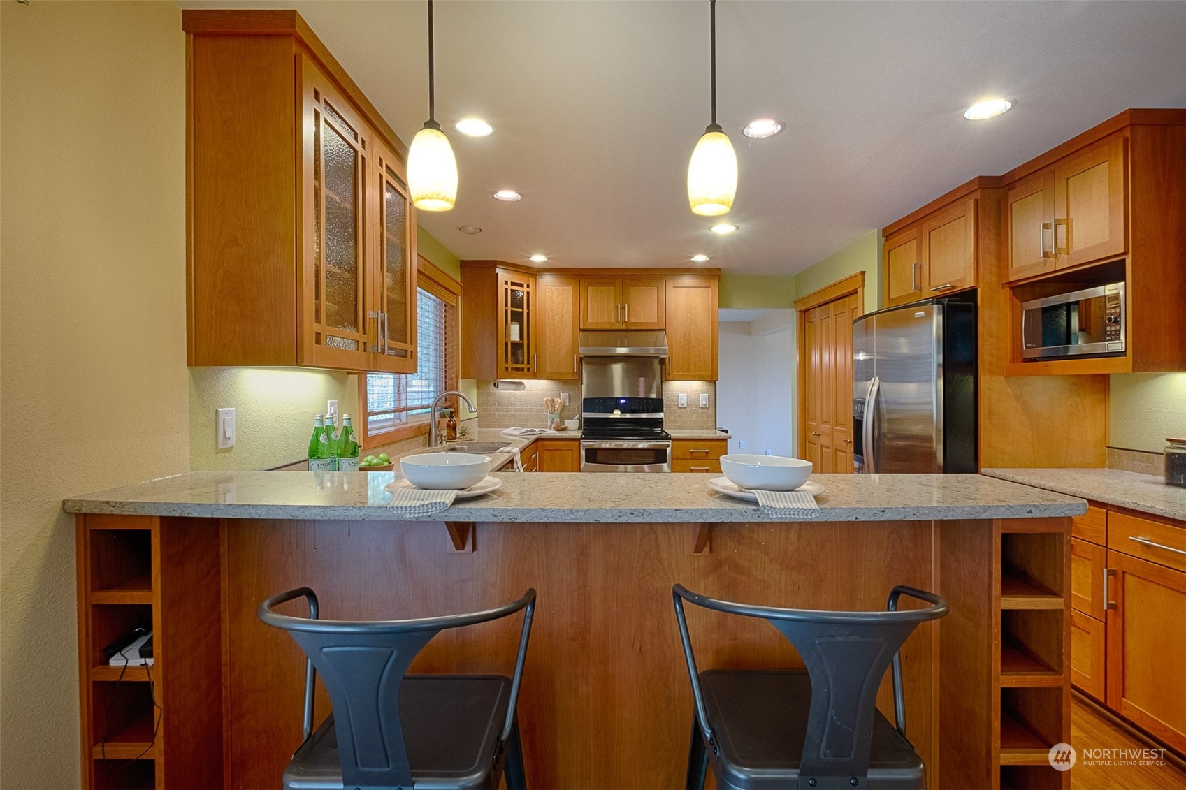 26913 Avon Court , -7135