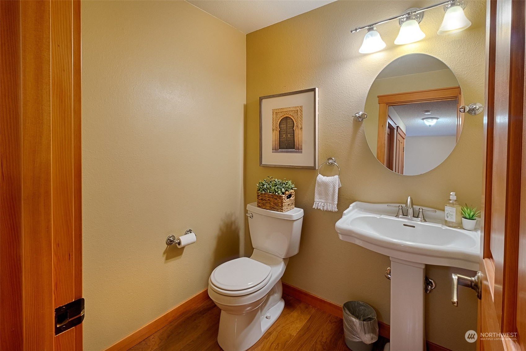 26913 Avon Court , -7135